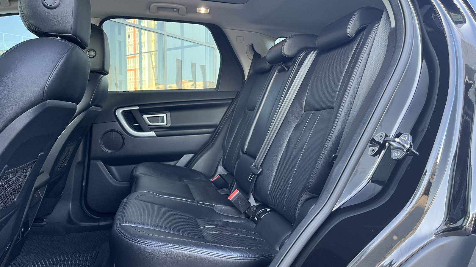 Інші авто LAND ROVER Discovery Sport 2017 року з пробігом 234267 км, Універсал, Тойота Центр Чернігів "Соллі-Плюс", м.Чернігів - 785300 ГРН | Фото № 11