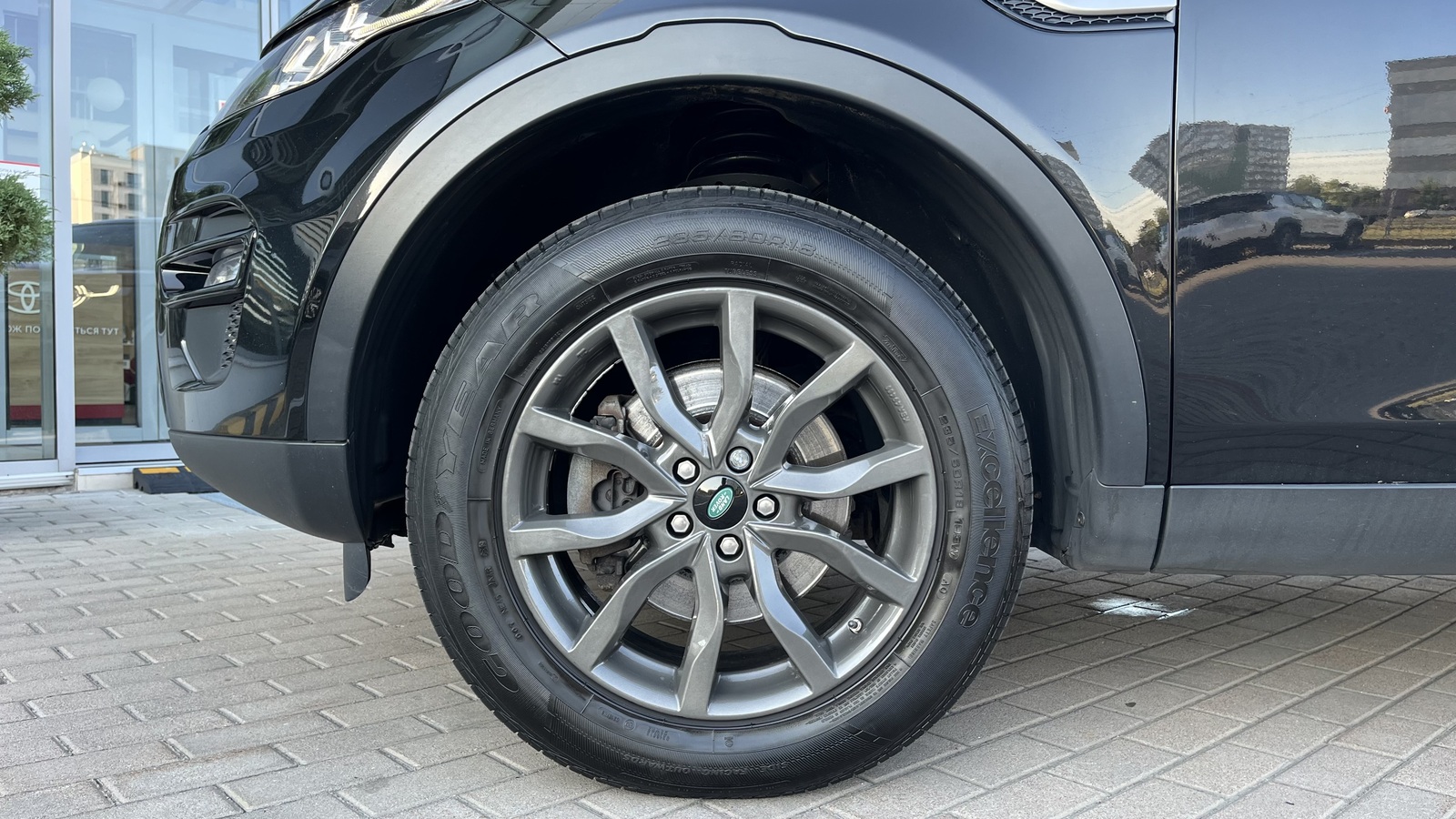 Інші авто LAND ROVER Discovery Sport 2017 року з пробігом 234267 км, Універсал, Тойота Центр Чернігів "Соллі-Плюс", м.Чернігів - 785300 ГРН | Фото № 15