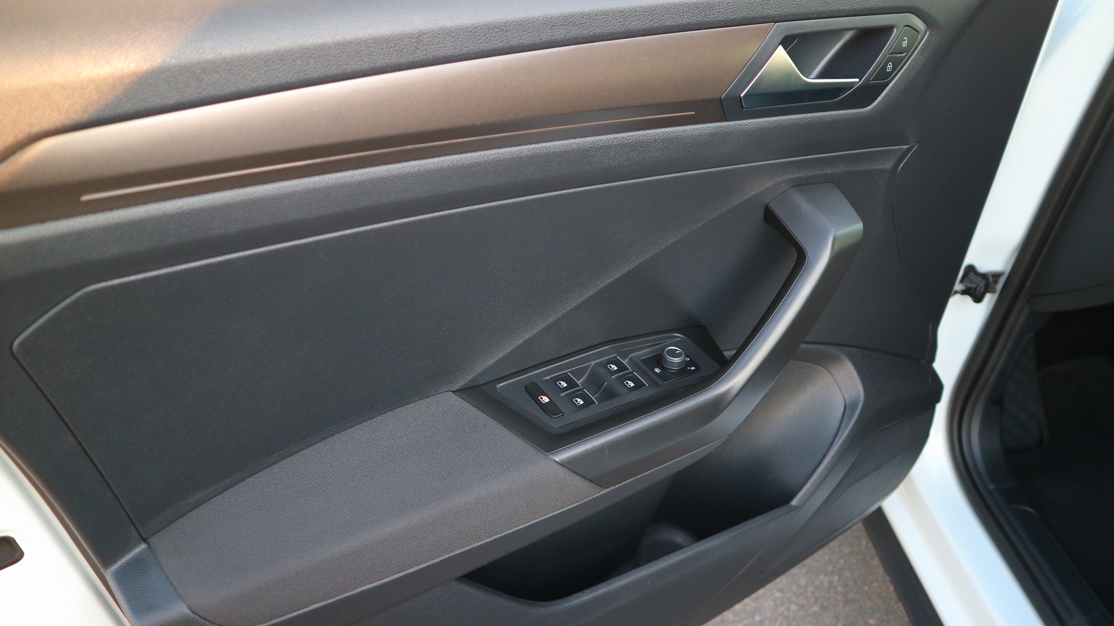 Інші авто VOLKSWAGEN T-Roc 2019 року з пробігом 119611 км, Універсал, Тойота Центр Київ "Автосаміт Укравто Столичне", м.Київ - 878000 ГРН | Фото № 19