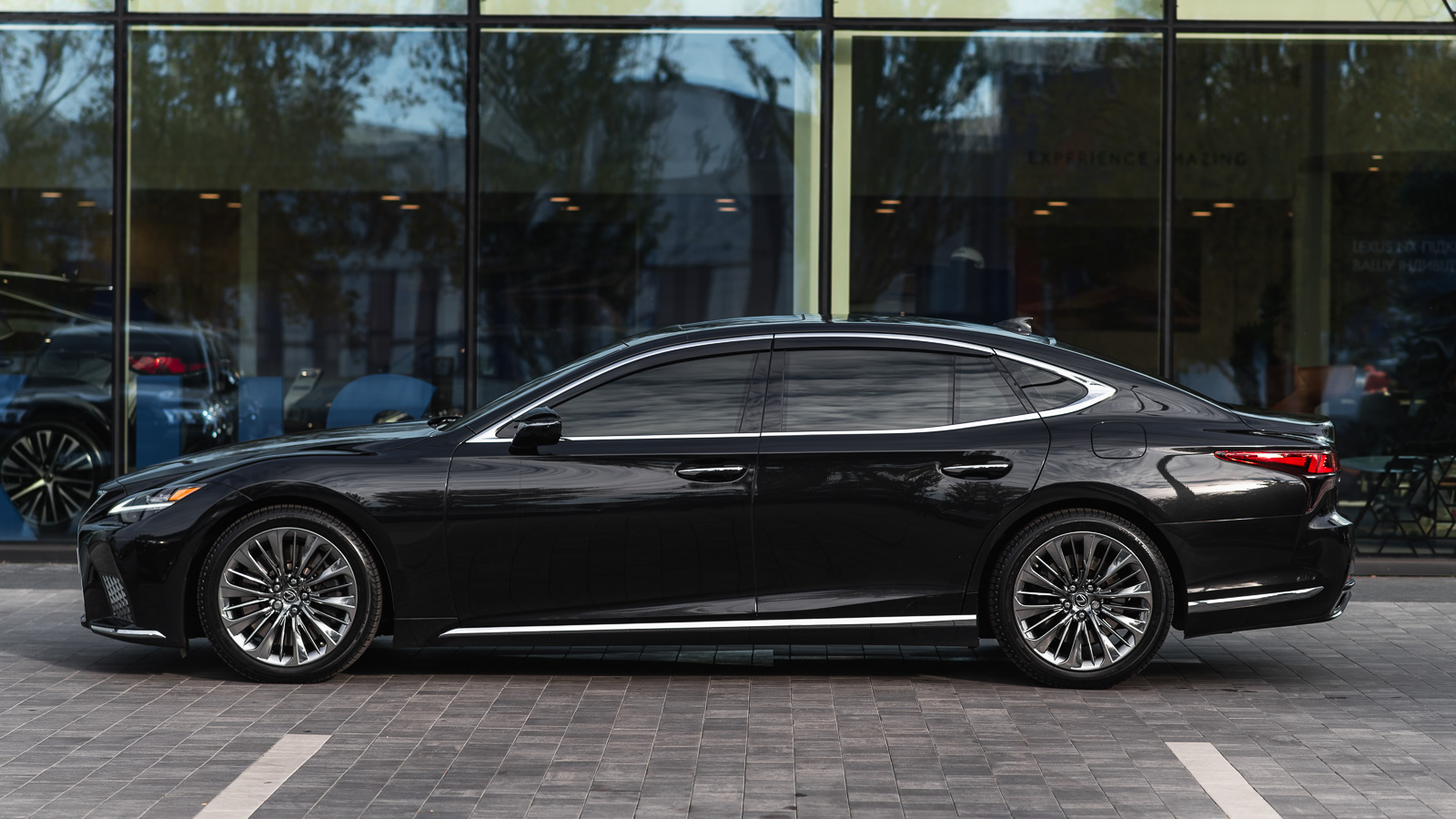 Lexus LS 2022 року з пробігом 40601 км, Седан, Лексус Дніпро, м.Дніпро - 3850200 ГРН | Фото № 3