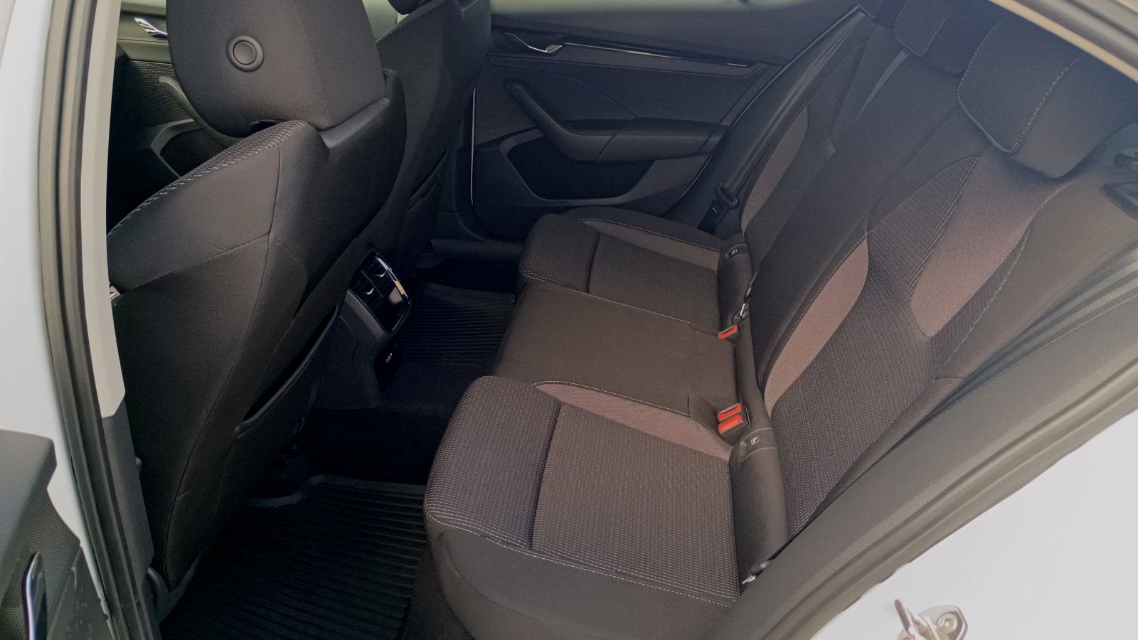 Інші авто SKODA OCTAVIA 2023 року з пробігом 64660 км, Седан, Тойота Центр Київ «ВІДІ Аеропорт», м.Київ - 930000 ГРН | Фото № 12