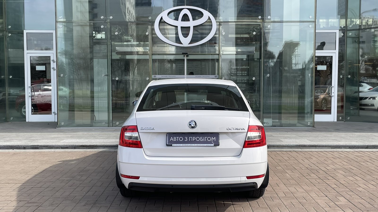 Інші авто SKODA OCTAVIA 2018 року з пробігом 80486 км, Седан, Тойота Центр Київ "Автосаміт Укравто", м.Київ - 661050 ГРН | Фото № 3