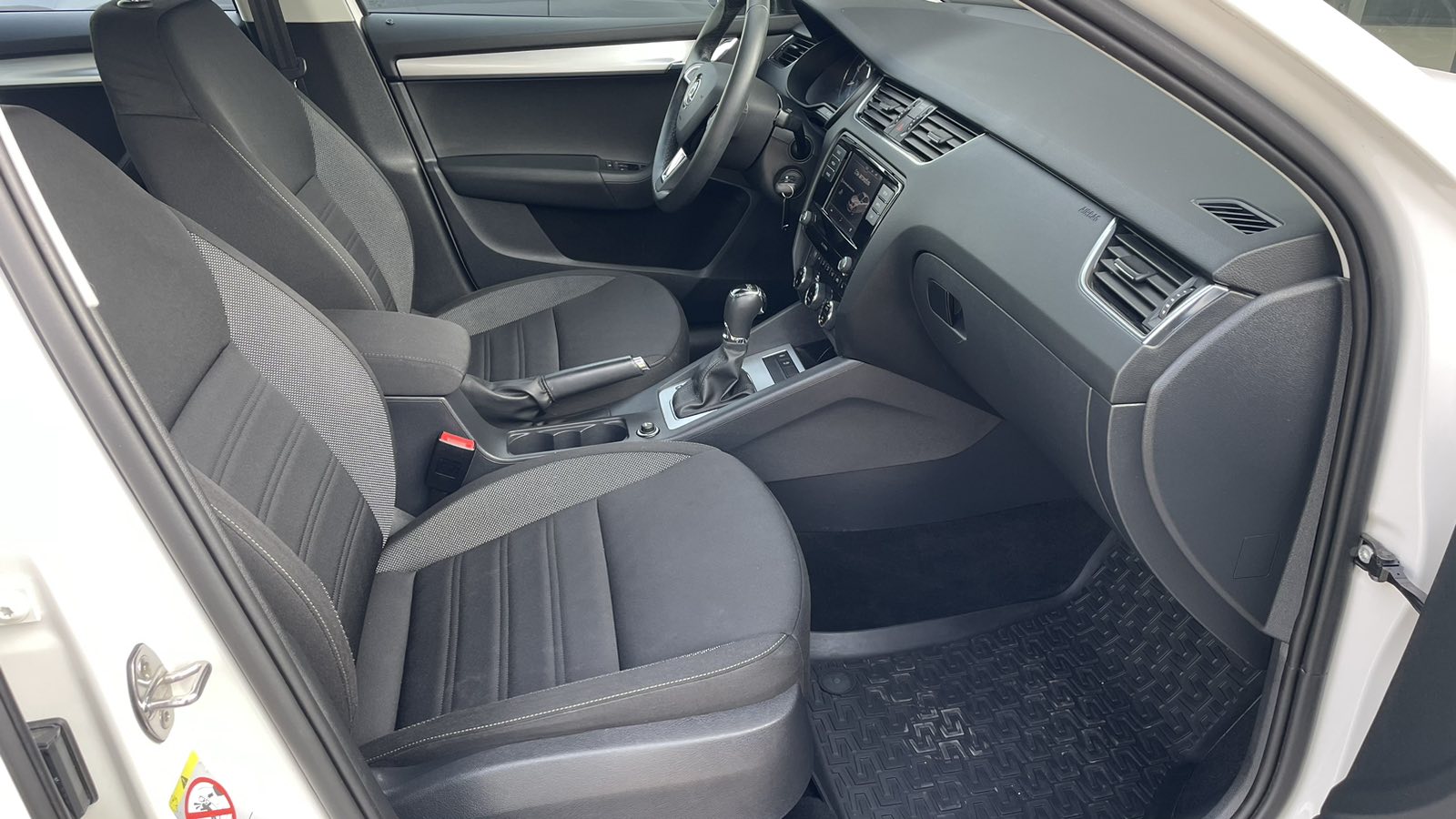 Інші авто SKODA OCTAVIA 2018 року з пробігом 80486 км, Седан, Тойота Центр Київ "Автосаміт Укравто", м.Київ - 661050 ГРН | Фото № 6