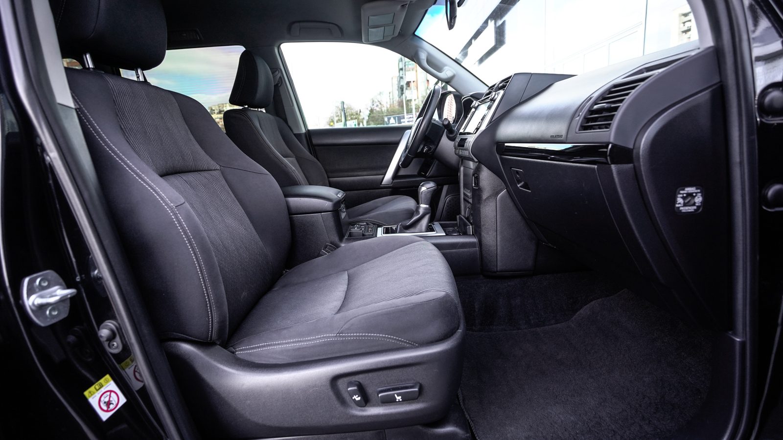 Toyota LAND CRUISER PRADO 2019 року з пробігом 114606 км, Універсал, Тойота Центр Львів "Діамант", м.Львів - 1390250 ГРН | Фото № 6