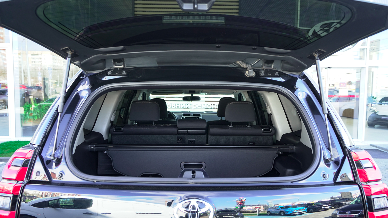 Toyota LAND CRUISER PRADO 2019 року з пробігом 114606 км, Універсал, Тойота Центр Львів "Діамант", м.Львів - 1390250 ГРН | Фото № 11