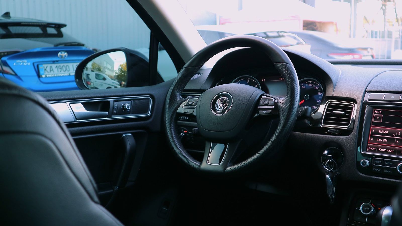 Інші авто VOLKSWAGEN TOUAREG 2016 року з пробігом 258364 км, Універсал, Тойота Центр Київ "Автосаміт Укравто Столичне", м.Київ - 923000 ГРН | Фото № 22