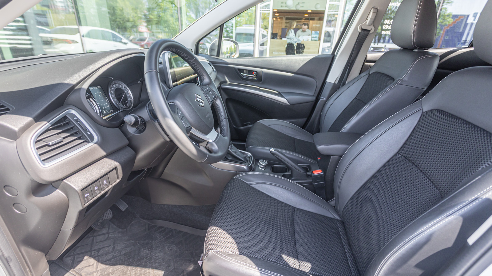 Інші авто SUZUKI SX4 S-CROSS 2024 року з пробігом 27988 км, Універсал, Тойота Центр Дніпро "Алмаз Мотор" на Запорізькому шосе, м.Дніпро - 1075900 ГРН | Фото № 15