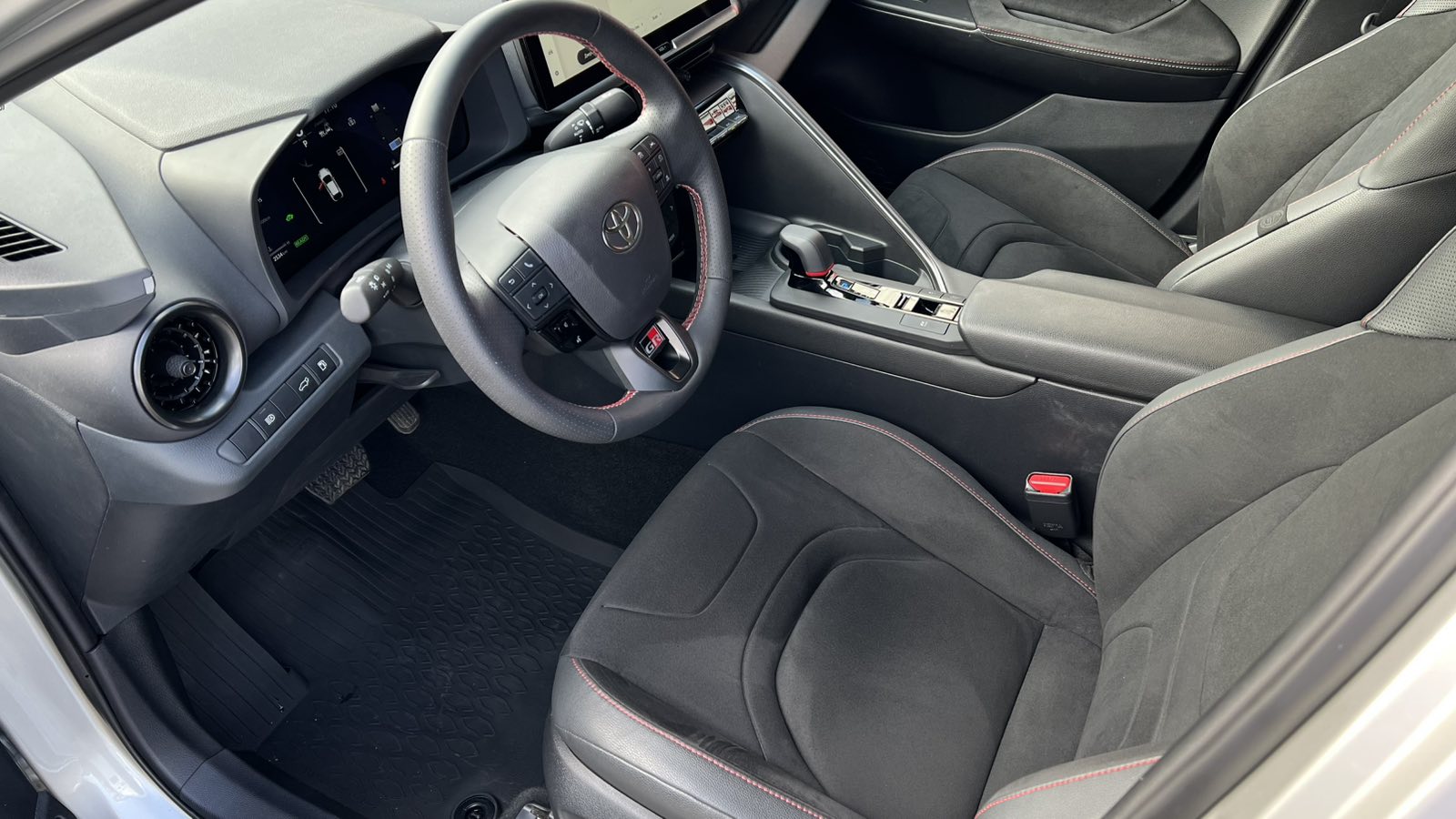 Toyota C-HR 2023 року з пробігом 2534 км, Хетчбек, Тойота Центр Кременчук "Компанія "Про Лайн", м.Кременчук - 1690540 ГРН | Фото № 12