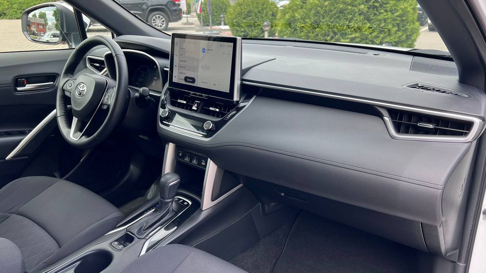 Toyota COROLLA CROSS 2023 року з пробігом 37469 км, Хетчбек, Тойота Центр Хмельницький "Гранд Мотор", м.Хмельницький - 1255000 ГРН | Фото № 6