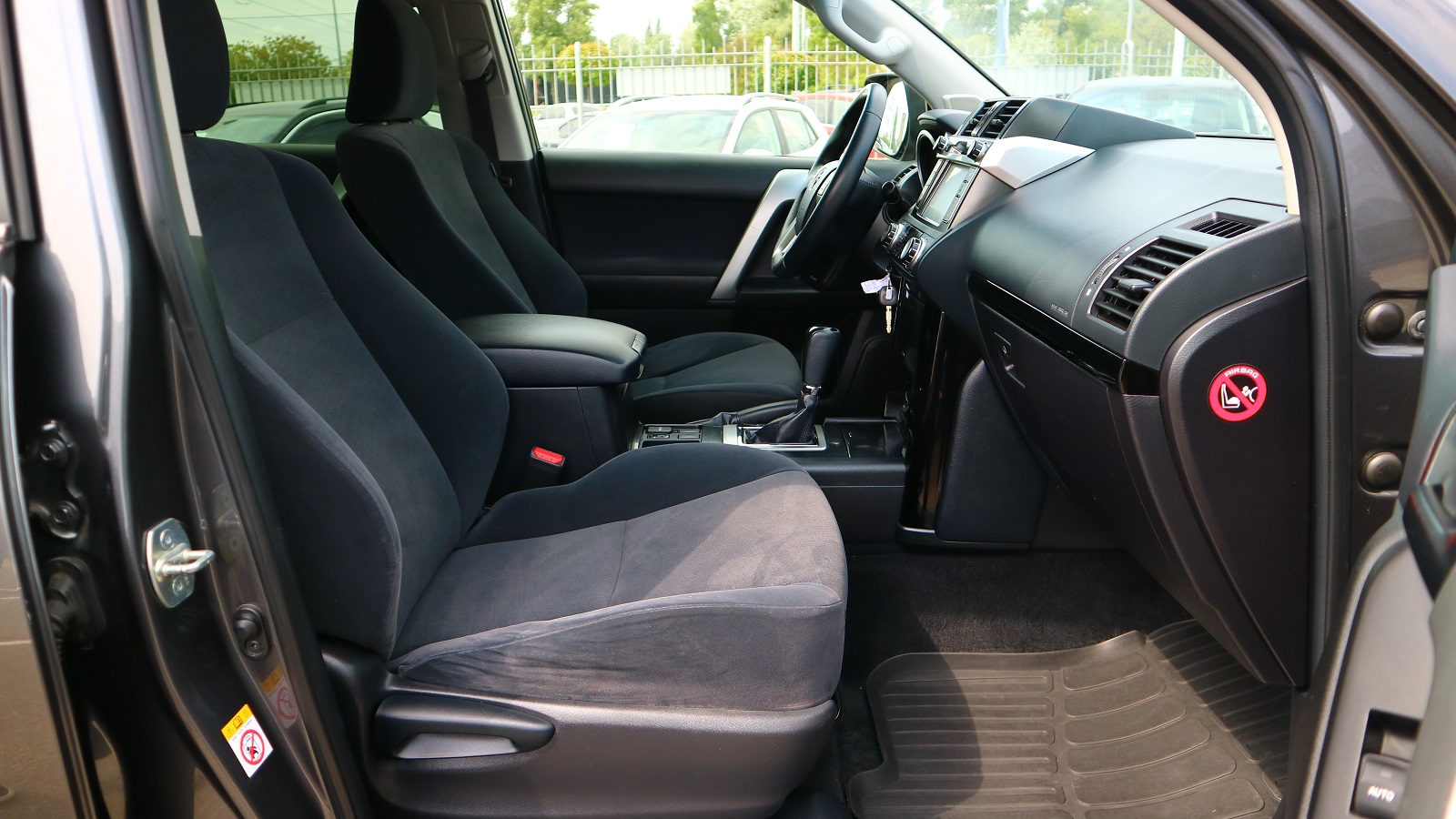 Toyota LAND CRUISER PRADO 2016 року з пробігом 247776 км, Універсал, Тойота Центр Київ "Автосаміт Укравто Столичне", м.Київ - 1007000 ГРН | Фото № 6