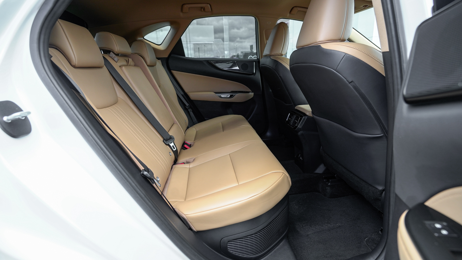 Lexus NX 2021 року з пробігом 36645 км, Універсал, Лексус Львів, м.Львів - 2386250 ГРН | Фото № 7