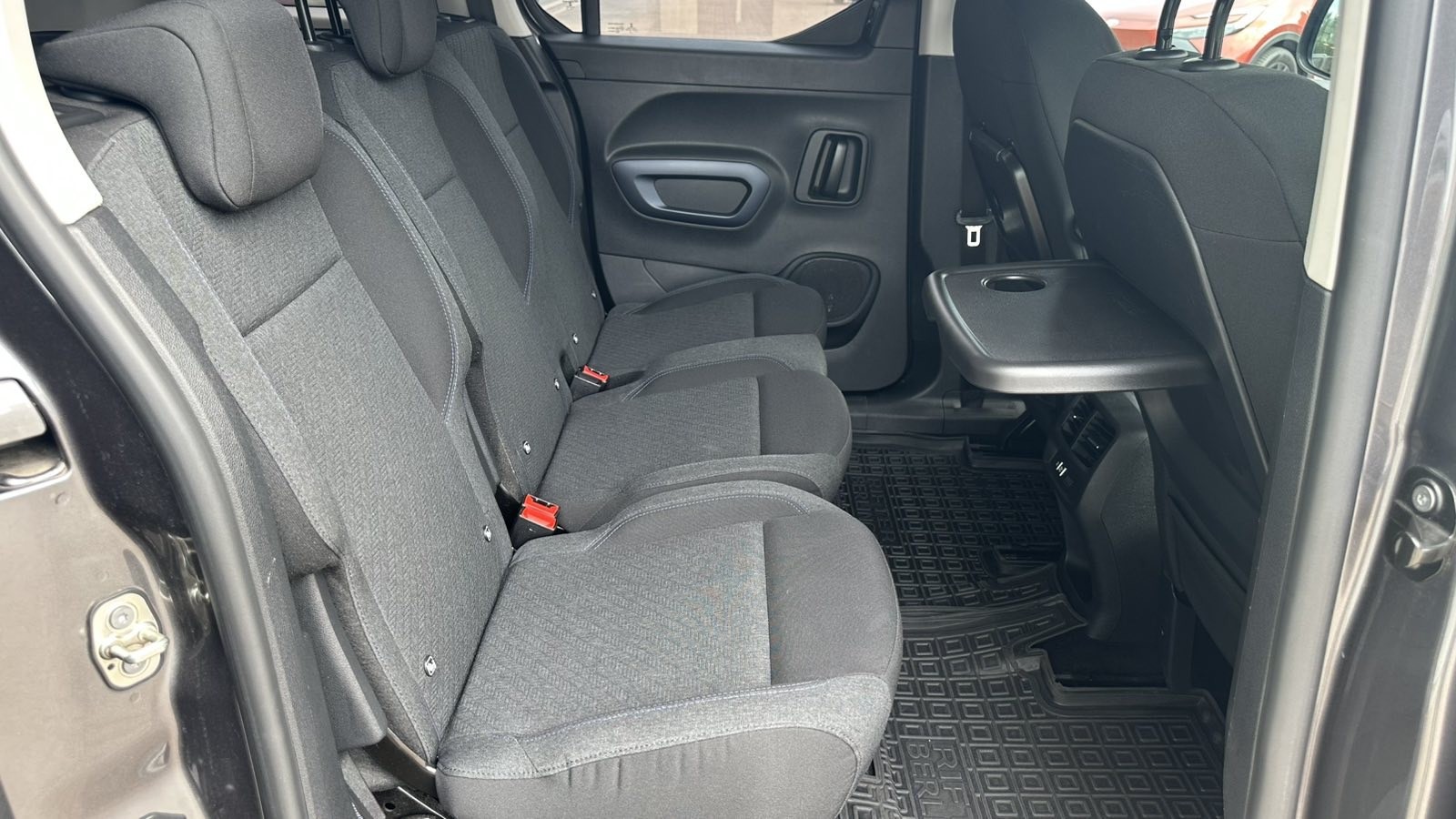 Інші авто PEUGEOT Rifter 2020 року з пробігом 112556 км, Універсал, Тойота Центр Київ "Автосаміт Укравто", м.Київ - 845000 ГРН | Фото № 7