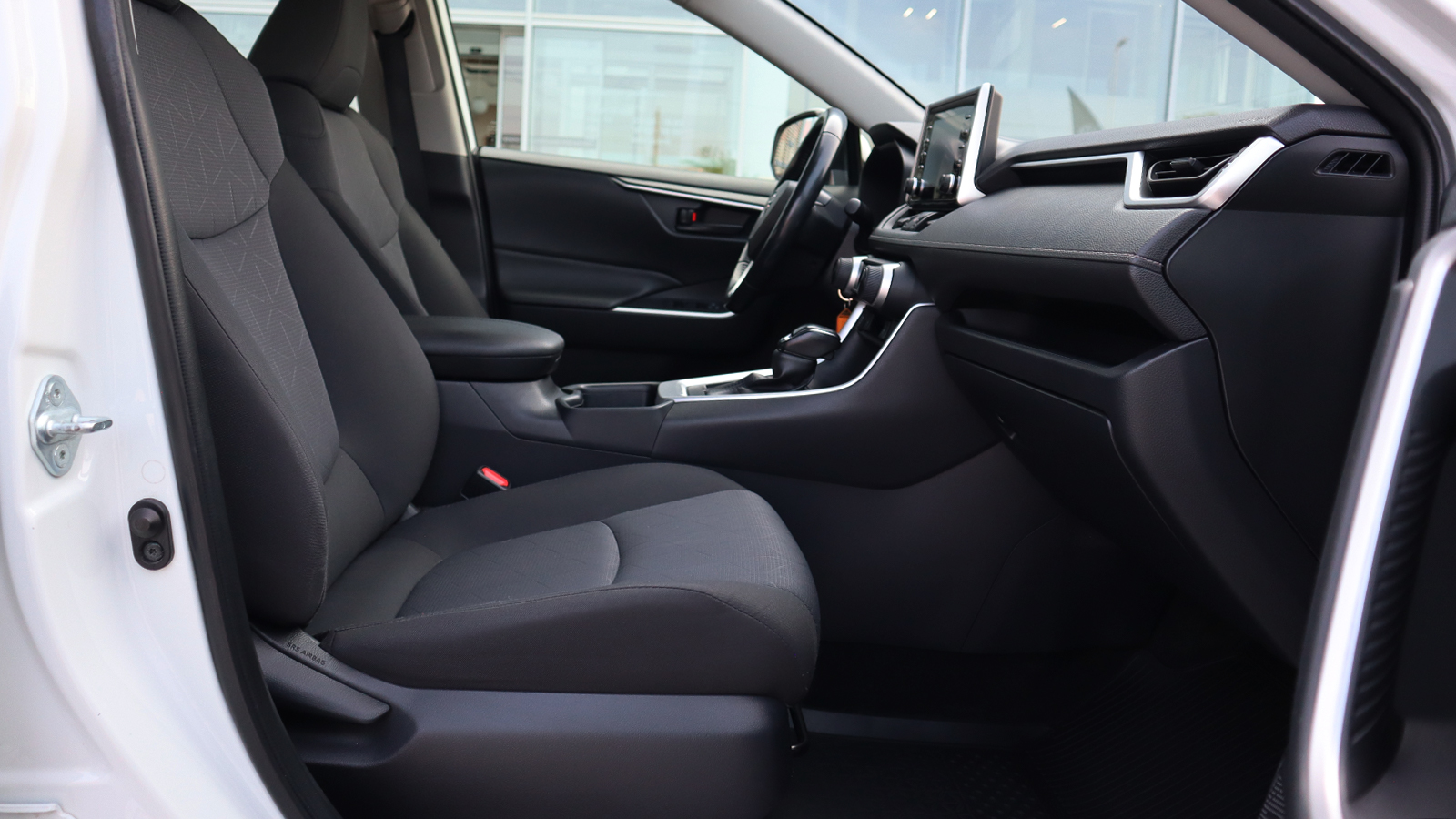 Toyota RAV4 2019 року з пробігом 130307 км, Універсал, Тойота Центр Рівне "Агат Авто", м.Рівне - 1047420 ГРН | Фото № 6