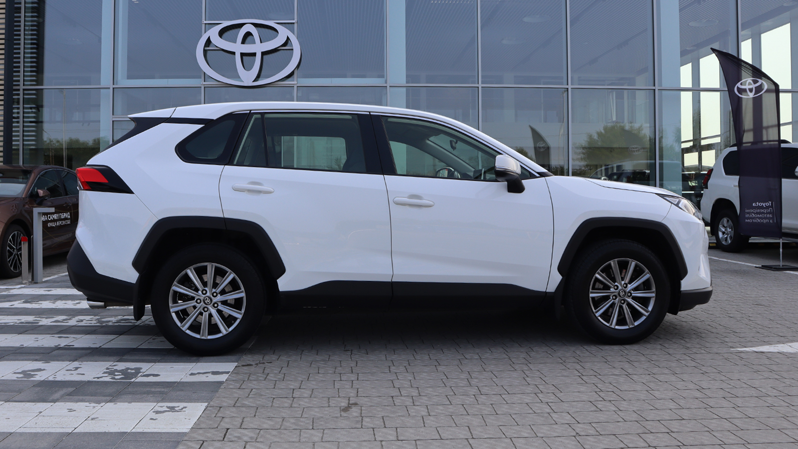 Toyota RAV4 2019 року з пробігом 130307 км, Універсал, Тойота Центр Рівне "Агат Авто", м.Рівне - 1047420 ГРН | Фото № 17