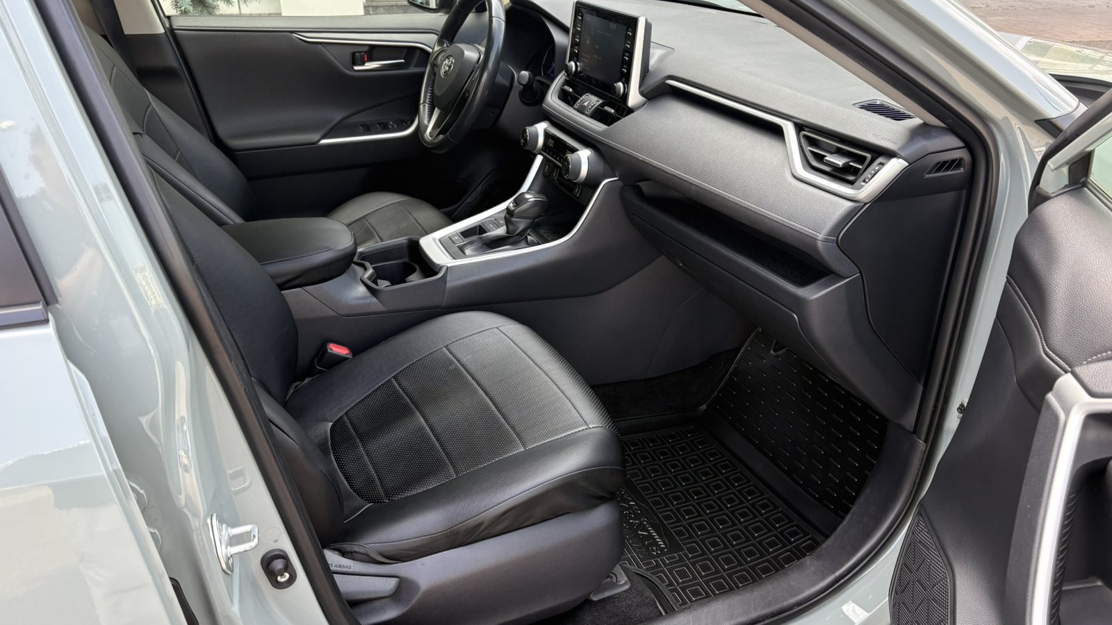 Toyota RAV4 2019 року з пробігом 161722 км, Універсал, Тойота Центр Київ "Автосаміт Укравто", м.Київ - 1205000 ГРН | Фото № 6