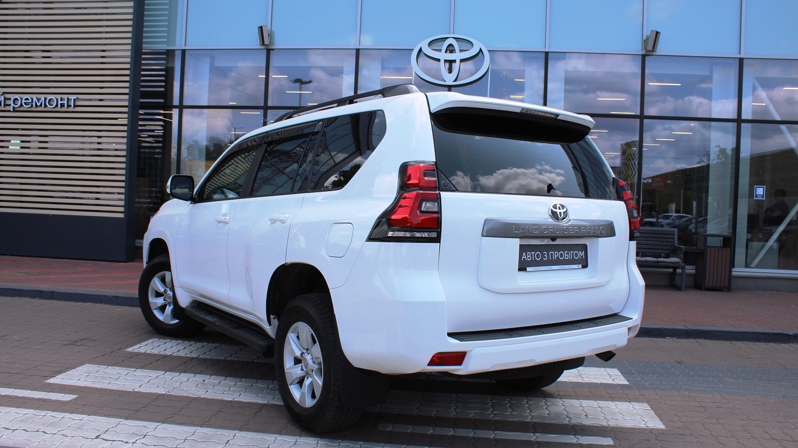 Toyota LAND CRUISER PRADO 2020 року з пробігом 46890 км, Універсал, Тойота Центр Київ "Сіті Плаза", м.Київ - 1652417 ГРН | Фото № 2