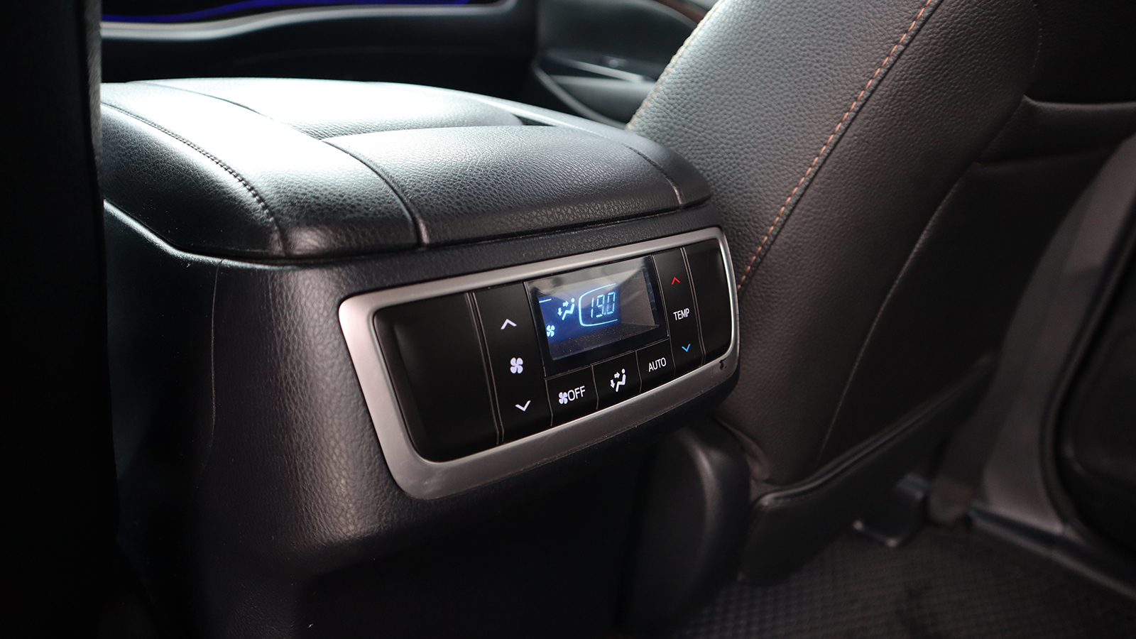 Toyota HIGHLANDER 2014 року з пробігом 195138 км, Універсал, Тойота Центр Рівне "Агат Авто", м.Рівне - 948060 ГРН | Фото № 22