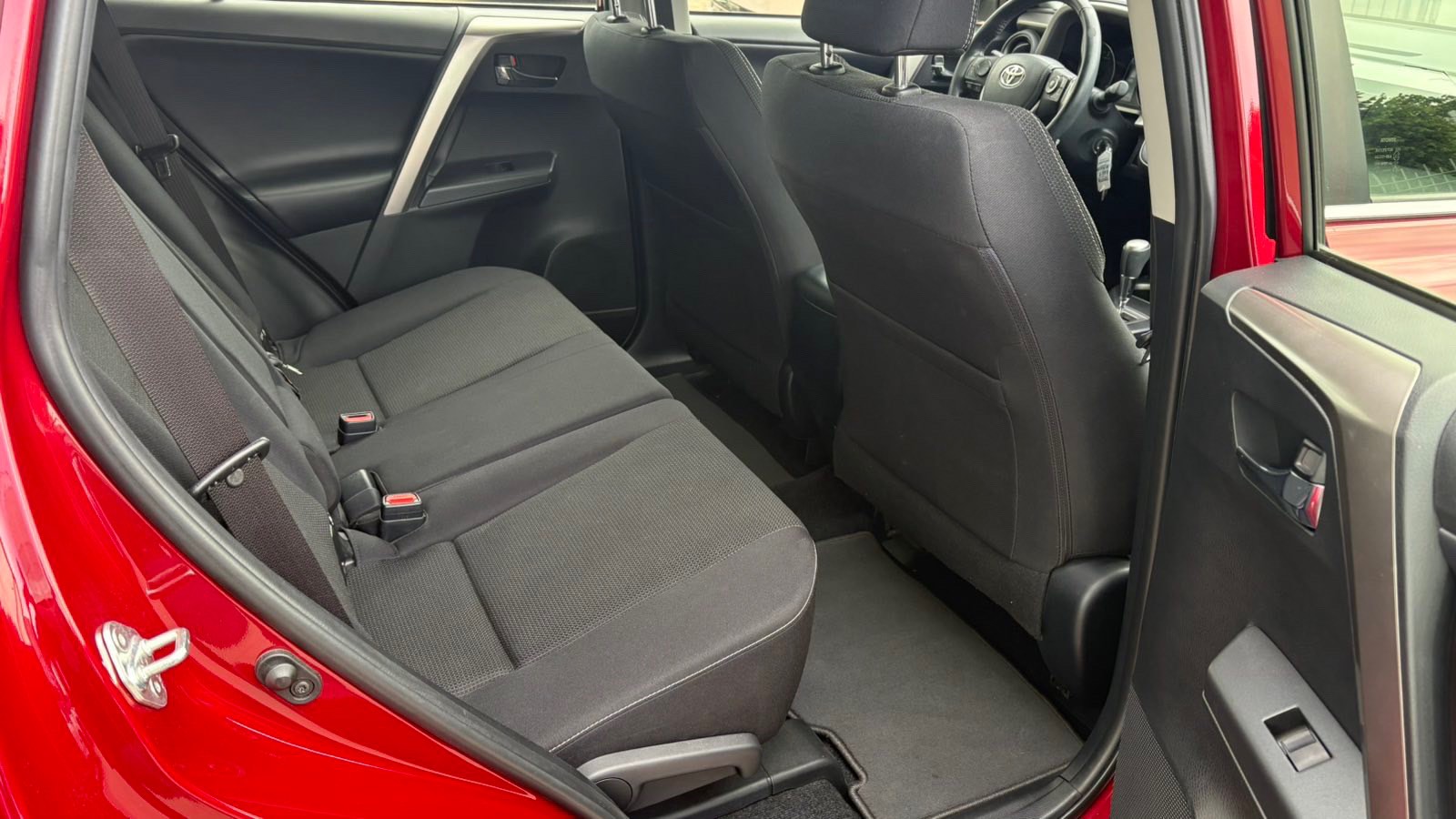 Toyota RAV4 2018 року з пробігом 62323 км, Універсал, Тойота Центр Київ "Автосаміт Укравто", м.Київ - 1070550 ГРН | Фото № 7