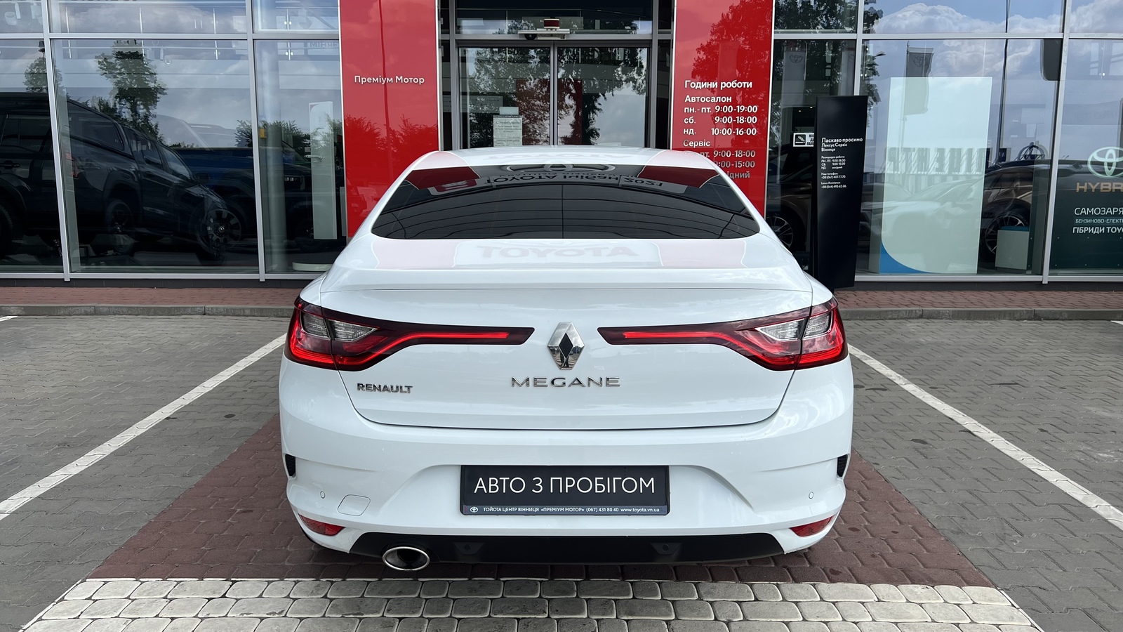 Інші авто RENAULT MEGANE 2019 року з пробігом 107854 км, Седан, Тойота Центр Вінниця "Преміум Мотор", м.Вінниця - 640000 ГРН | Фото № 4