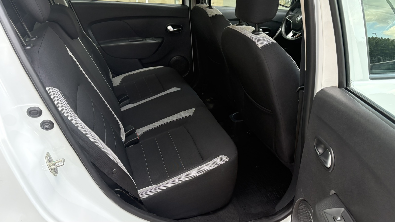 Інші авто RENAULT Stepway 2020 року з пробігом 77161 км, Хетчбек, Тойота Центр Київ "Автосаміт Укравто", м.Київ - 435240 ГРН | Фото № 7