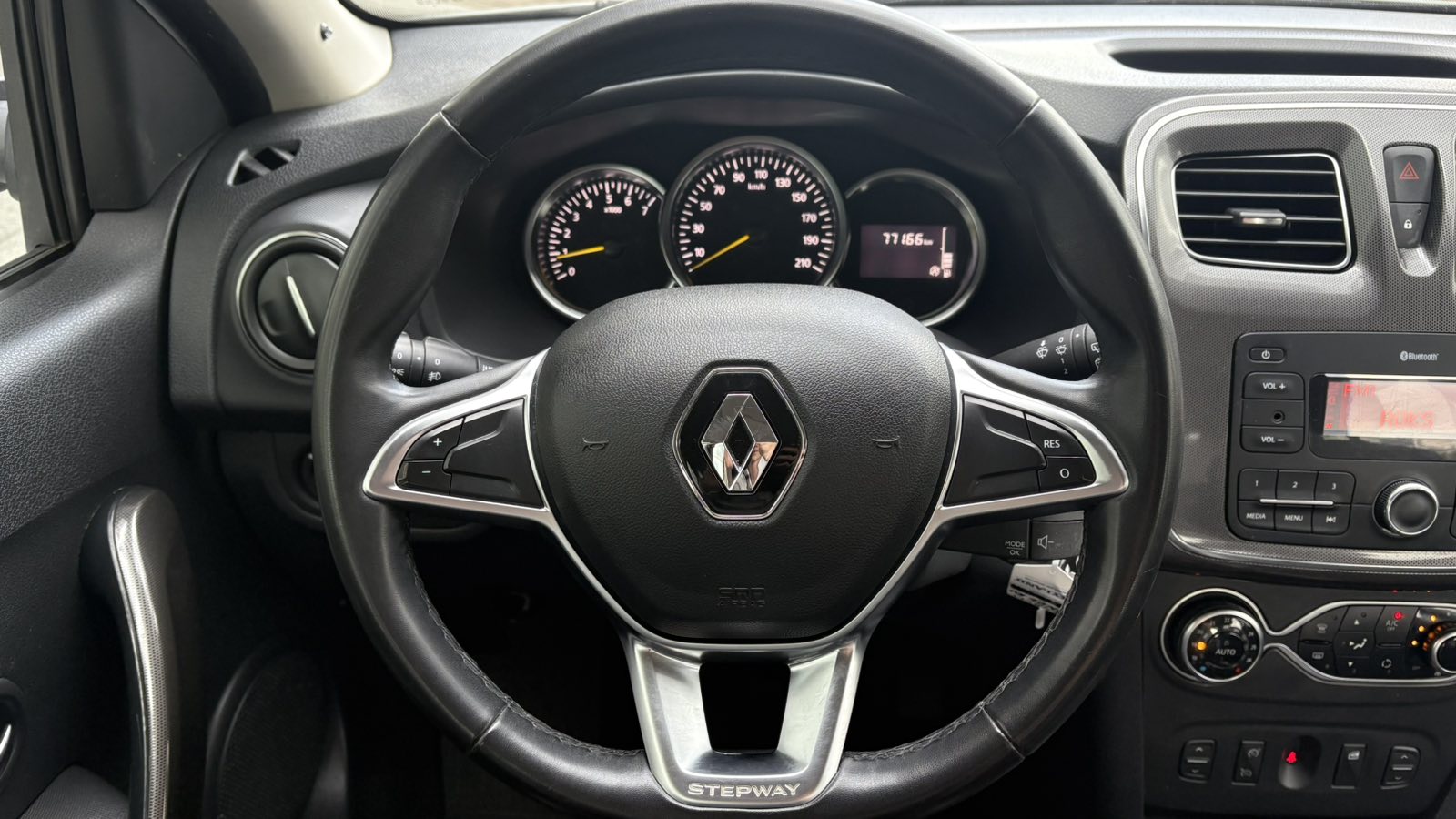 Інші авто RENAULT Stepway 2020 року з пробігом 77161 км, Хетчбек, Тойота Центр Київ "Автосаміт Укравто", м.Київ - 435240 ГРН | Фото № 13