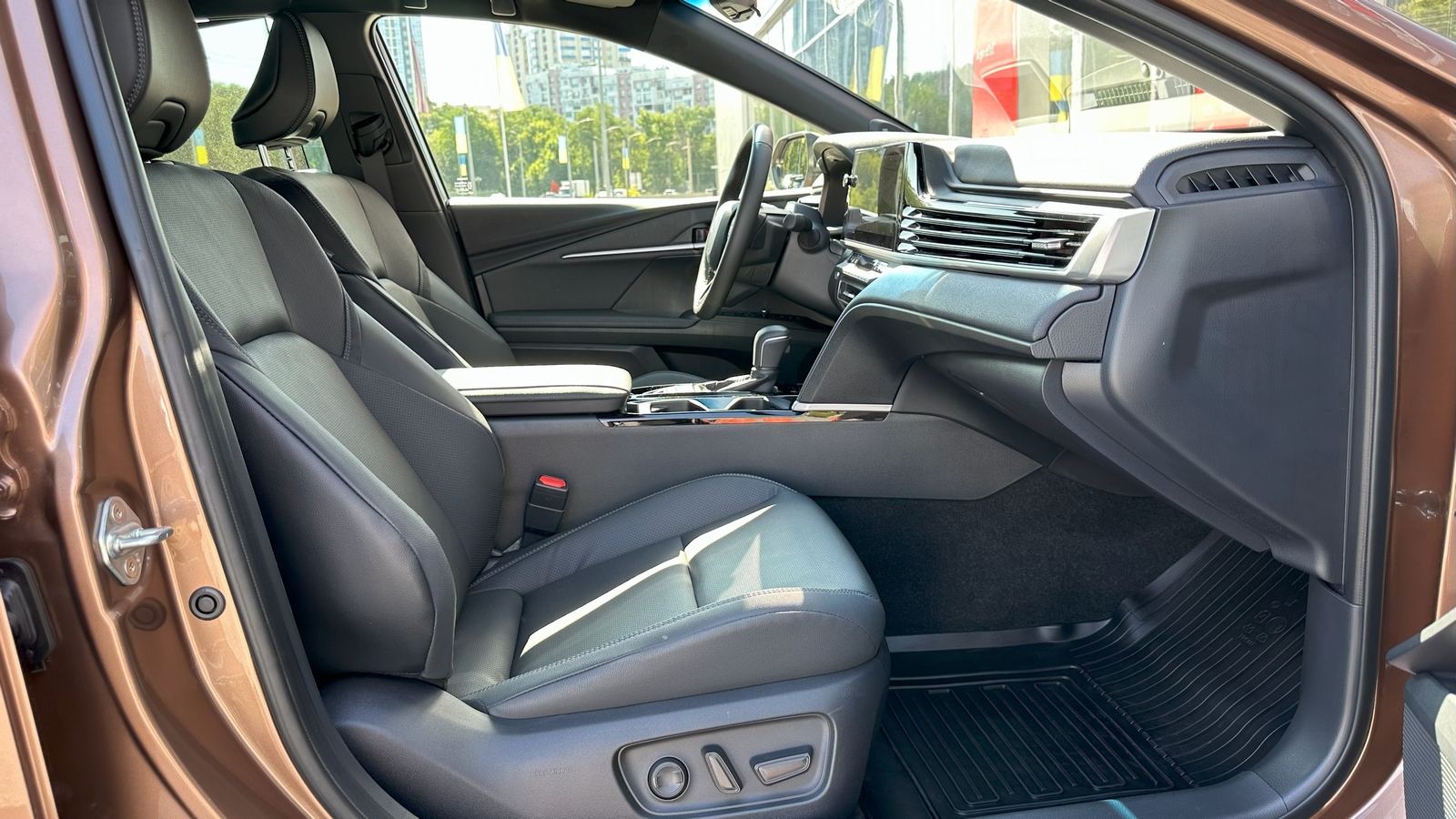 Toyota CAMRY 2024 року з пробігом 3638 км, Седан, Тойота Центр Харків "Артсіті", м.Харків - 2033500 ГРН | Фото № 6
