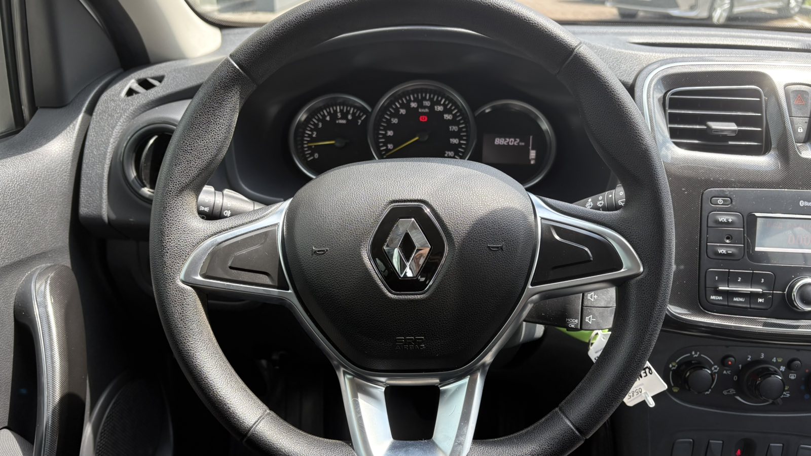 Інші авто RENAULT SANDERO 2020 року з пробігом 88173 км, Хетчбек, Тойота Центр Київ "Автосаміт Укравто", м.Київ - 407160 ГРН | Фото № 13