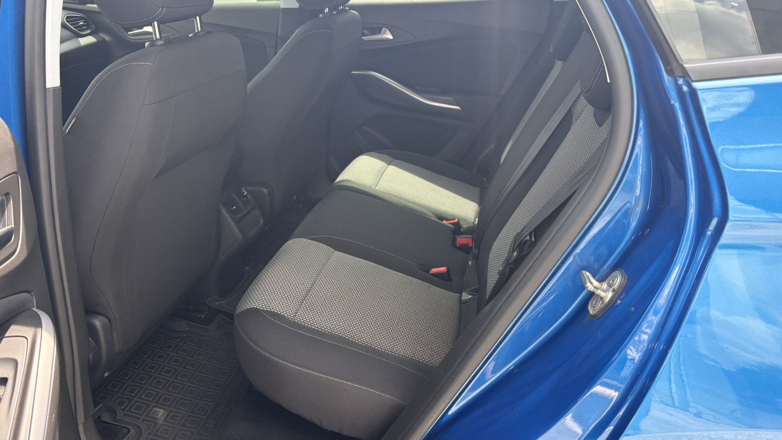 Інші авто OPEL Grandland X 2020 року з пробігом 65254 км, Універсал, Тойота Центр Київ "Автосаміт Укравто", м.Київ - 927810 ГРН | Фото № 11