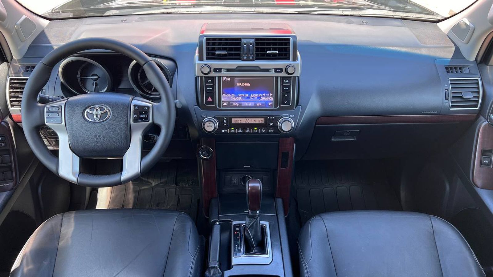 Toyota LAND CRUISER PRADO 2016 року з пробігом 150996 км, Універсал, Тойота Центр Хмельницький "Гранд Мотор", м.Хмельницький - 1333500 ГРН | Фото № 8