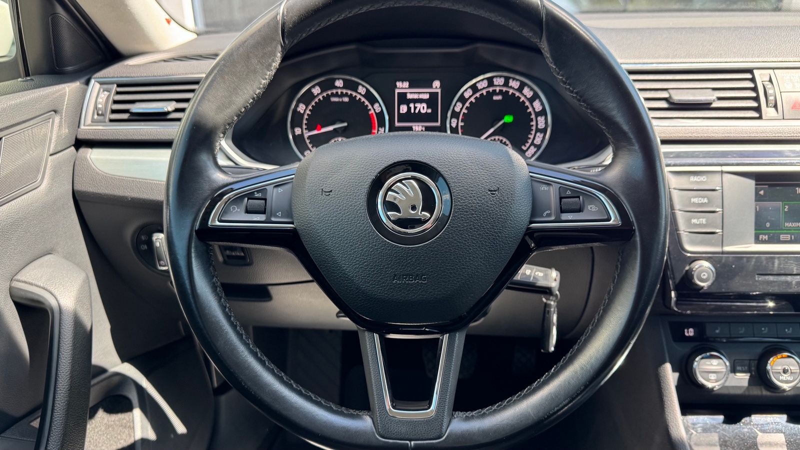 Інші авто SKODA SUPERB 2015 року з пробігом 210215 км, Седан, Тойота Центр Івано-Франківськ "Класик-Авто", м.Івано-Франківськ - 585000 ГРН | Фото № 13