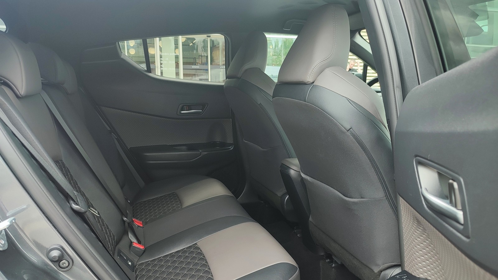 Toyota C-HR 2022 року з пробігом 56977 км, Хетчбек, Тойота Центр Київ "ВіДі Автострада", м.Київ - 1360000 ГРН | Фото № 7
