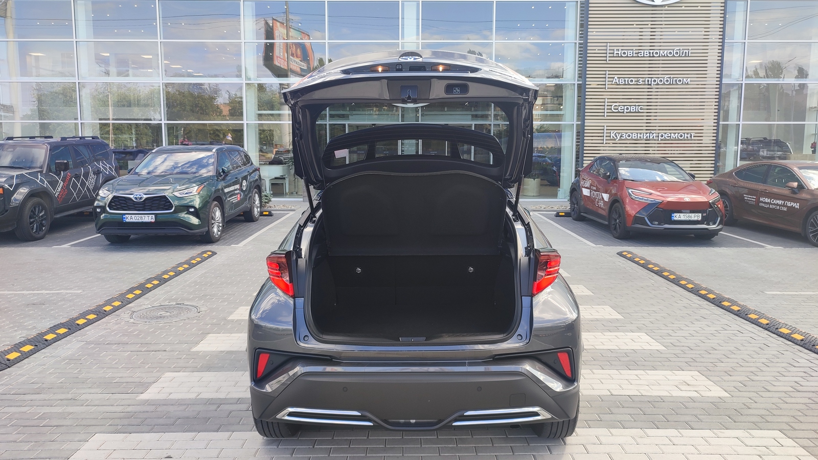 Toyota C-HR 2022 року з пробігом 56977 км, Хетчбек, Тойота Центр Київ "ВіДі Автострада", м.Київ - 1360000 ГРН | Фото № 10