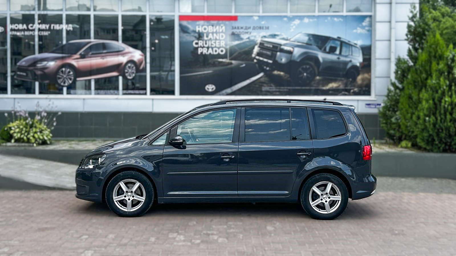Інші авто VOLKSWAGEN TOURAN 2014 року з пробігом 275754 км, Універсал, Тойота Центр Чернівці "Олімп-Моторс", м.Чернівці - 470000 ГРН | Фото № 3
