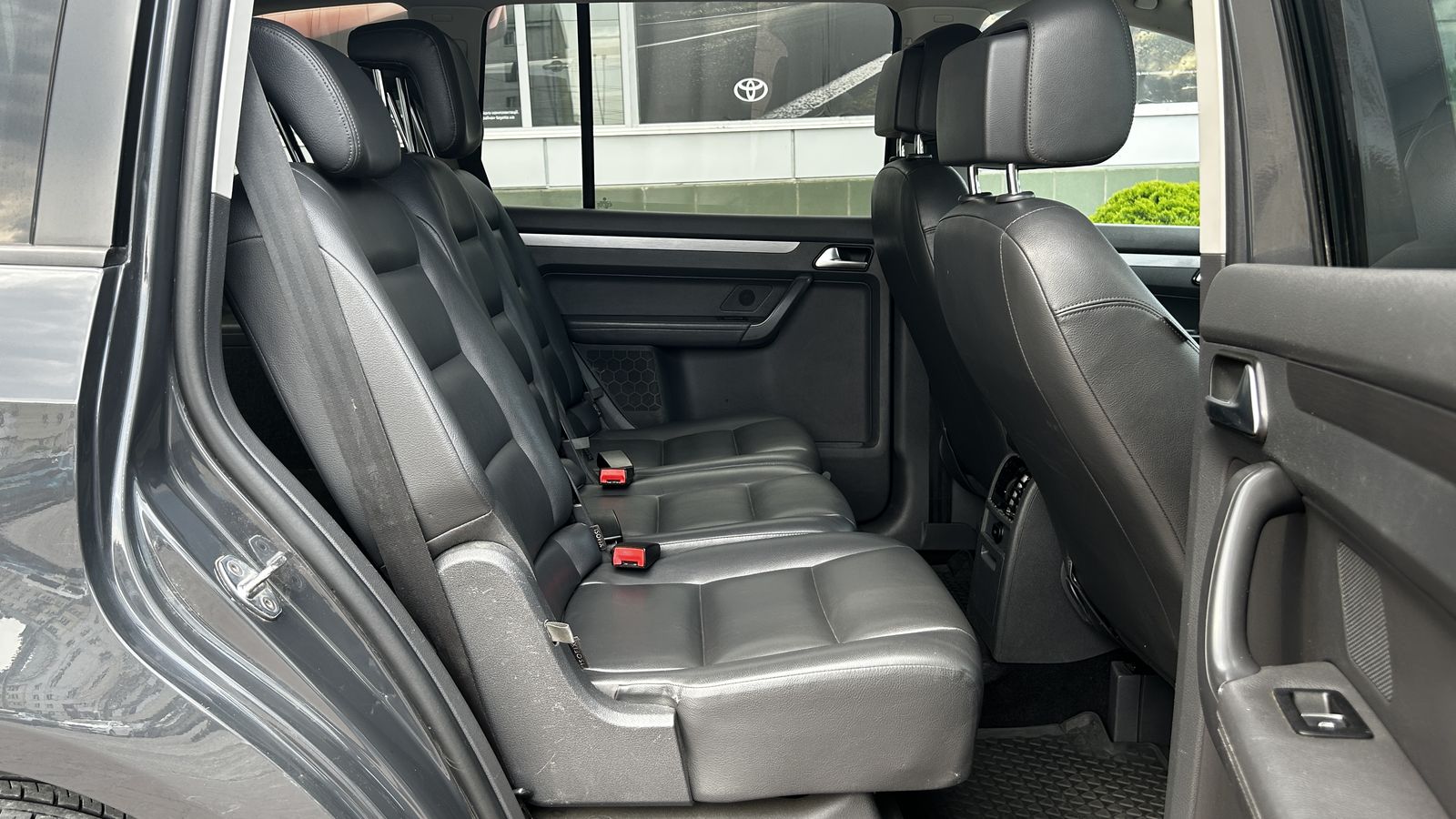 Інші авто VOLKSWAGEN TOURAN 2014 року з пробігом 275754 км, Універсал, Тойота Центр Чернівці "Олімп-Моторс", м.Чернівці - 470000 ГРН | Фото № 7