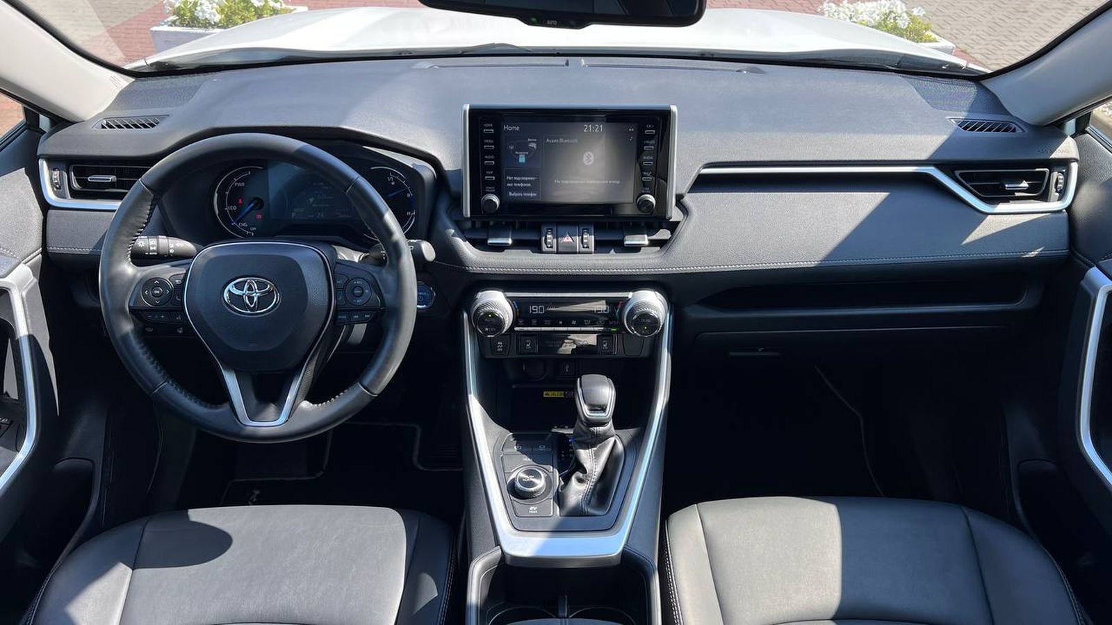 Toyota RAV4 2022 року з пробігом 67989 км, Універсал, Тойота Центр Хмельницький "Гранд Мотор", м.Хмельницький - 1482000 ГРН | Фото № 8