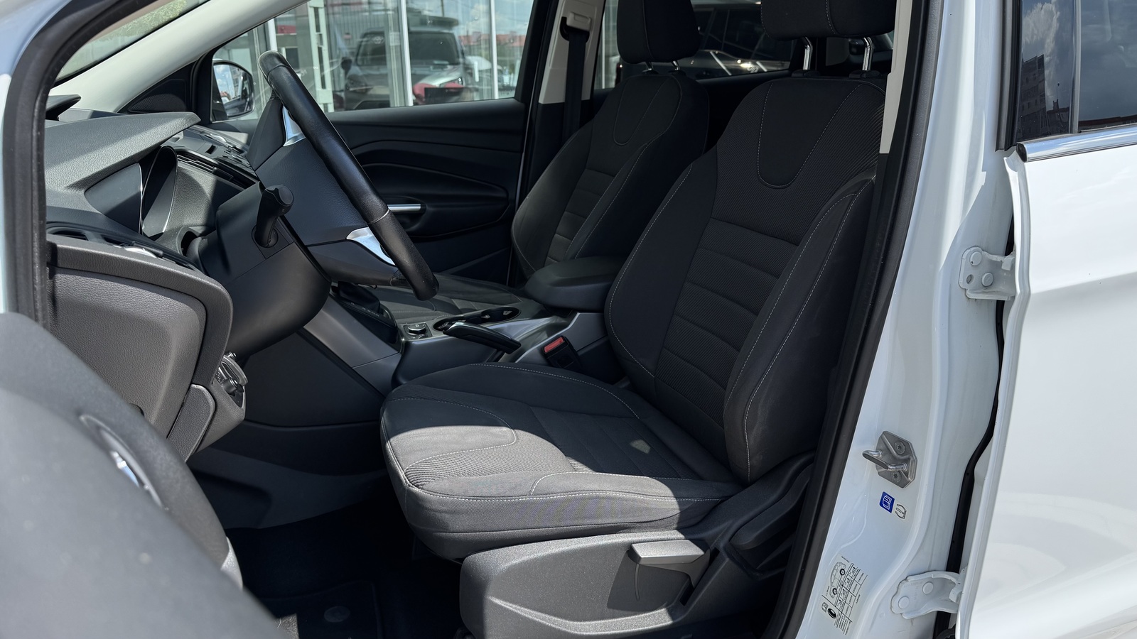 Інші авто FORD KUGA 2016 року з пробігом 168373 км, Універсал, Тойота Центр Чернігів "Соллі-Плюс", м.Чернігів - 664000 ГРН | Фото № 12