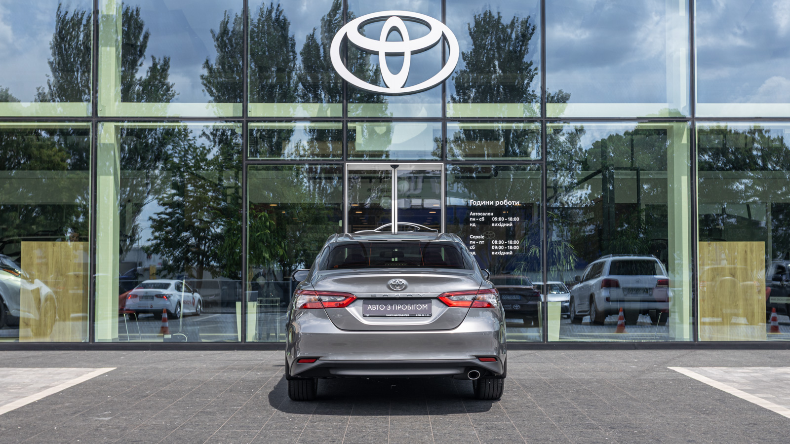 Toyota CAMRY 2022 року з пробігом 69684 км, Седан, Тойота Центр Дніпро "Алмаз Мотор" на Запорізькому шосе, м.Дніпро - 1176000 ГРН | Фото № 4