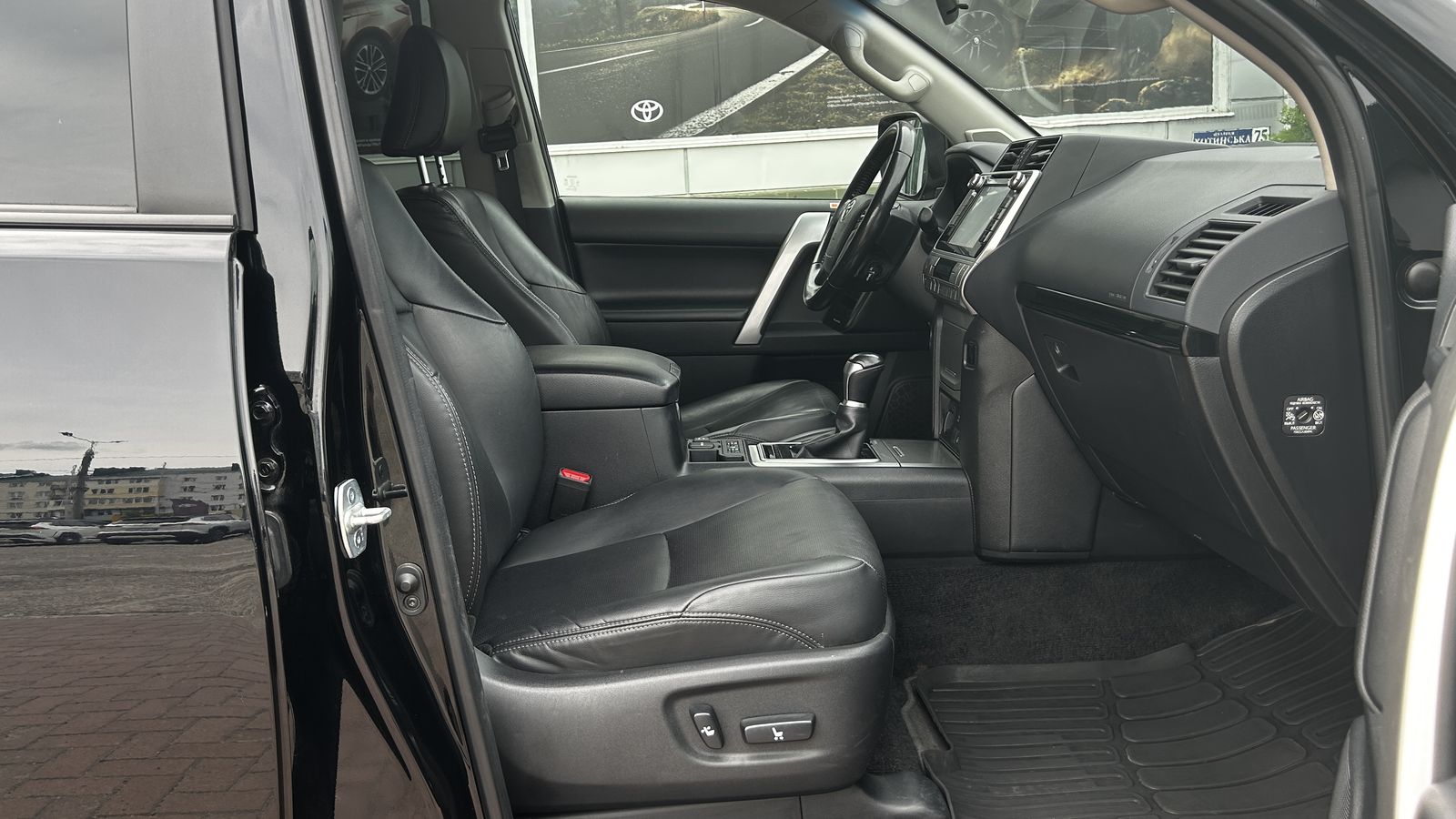 Toyota LAND CRUISER PRADO 2020 року з пробігом 77722 км, Універсал, Тойота Центр Чернівці "Олімп-Моторс", м.Чернівці - 1720000 ГРН | Фото № 6