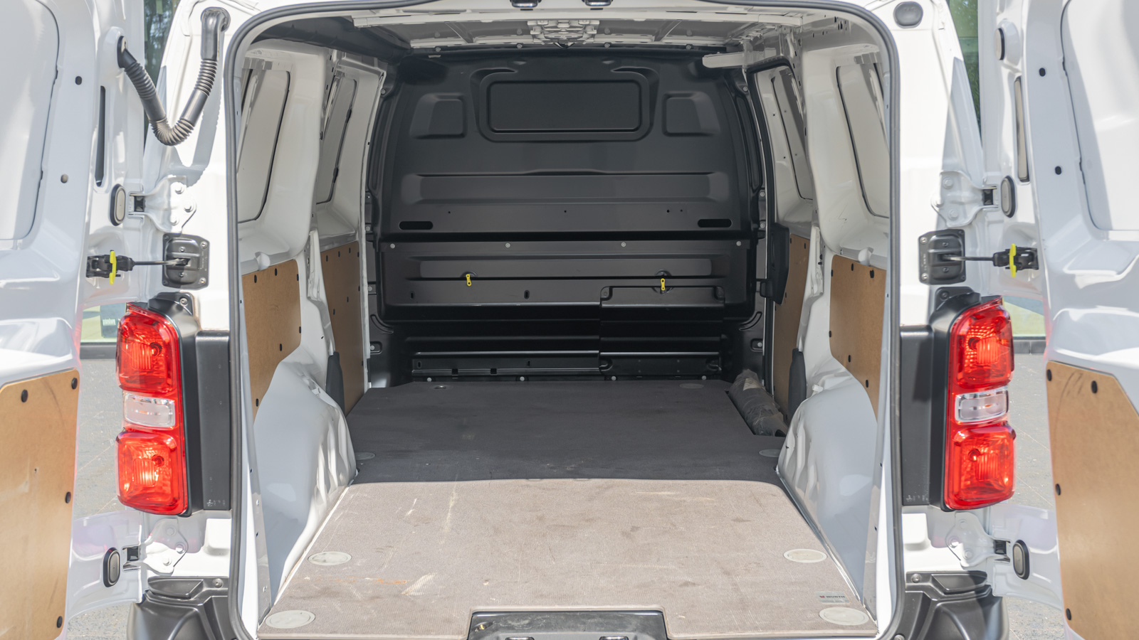 Toyota PROACE 2018 року з пробігом 27484 км, Мінівен, Тойота Центр Дніпро "Алмаз Мотор" на Запорізькому шосе, м.Дніпро - 1094600 ГРН | Фото № 8