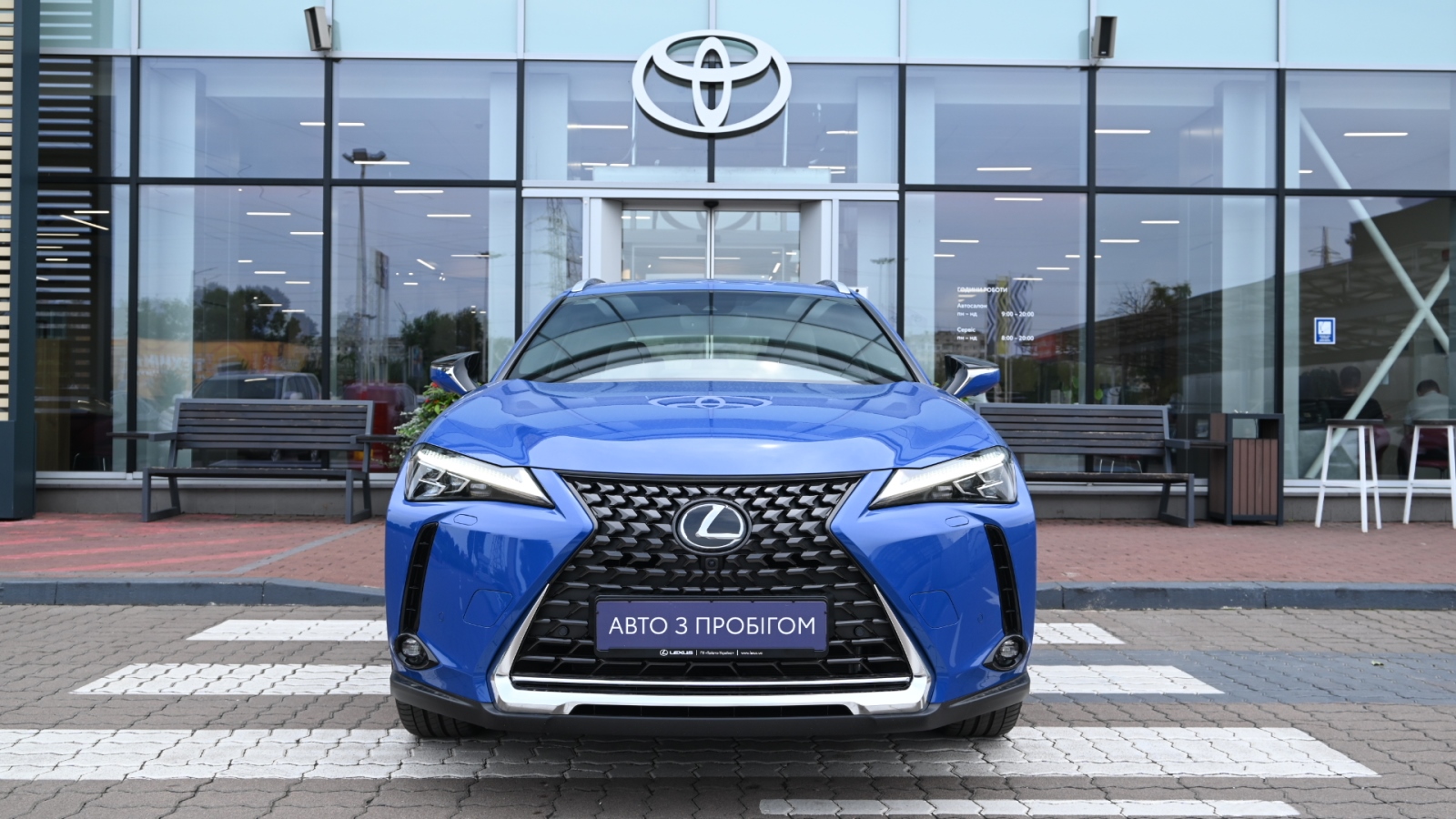 Lexus UX 300e 2023 року з пробігом 3694 км, Універсал, Тойота Центр Київ "Сіті Плаза", м.Київ - 1536600 ГРН | Фото № 5