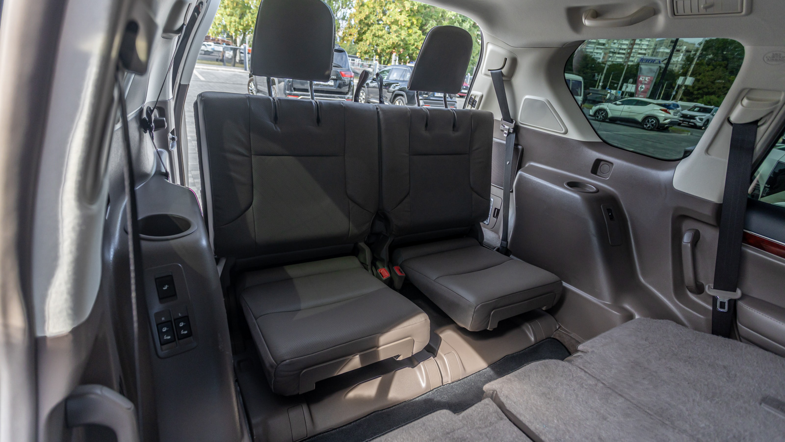 Lexus GX 2013 року з пробігом 162626 км, Універсал, Тойота Центр Дніпро "Алмаз Мотор" на Запорізькому шосе, м.Дніпро - 1245000 ГРН | Фото № 36