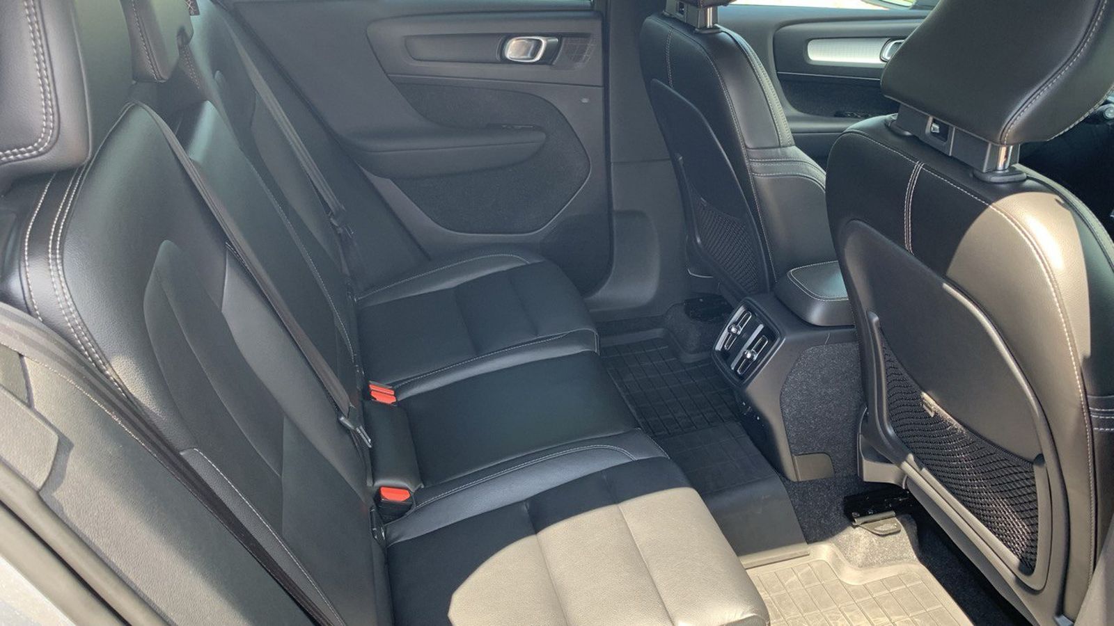 Інші авто VOLVO XC40 2018 року з пробігом 150523 км, Універсал, Тойота Центр Хмельницький "Гранд Мотор", м.Хмельницький - 1069500 ГРН | Фото № 7