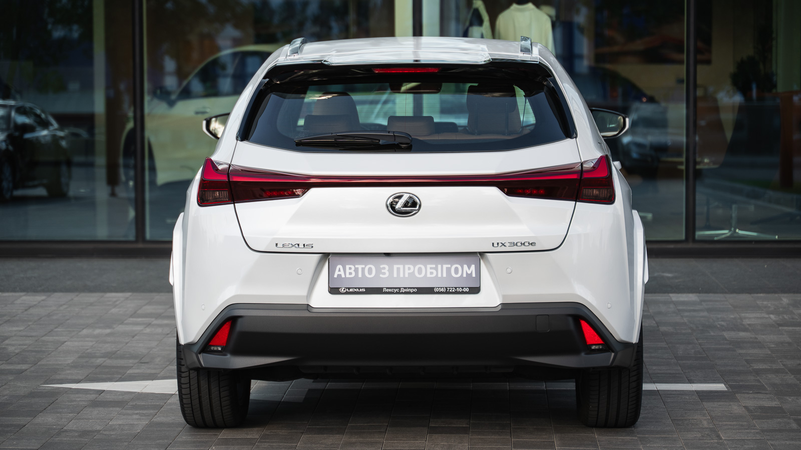 Lexus UX 300e 2023 року з пробігом 3334 км, Універсал, Лексус Дніпро, м.Дніпро - 1536600 ГРН | Фото № 4