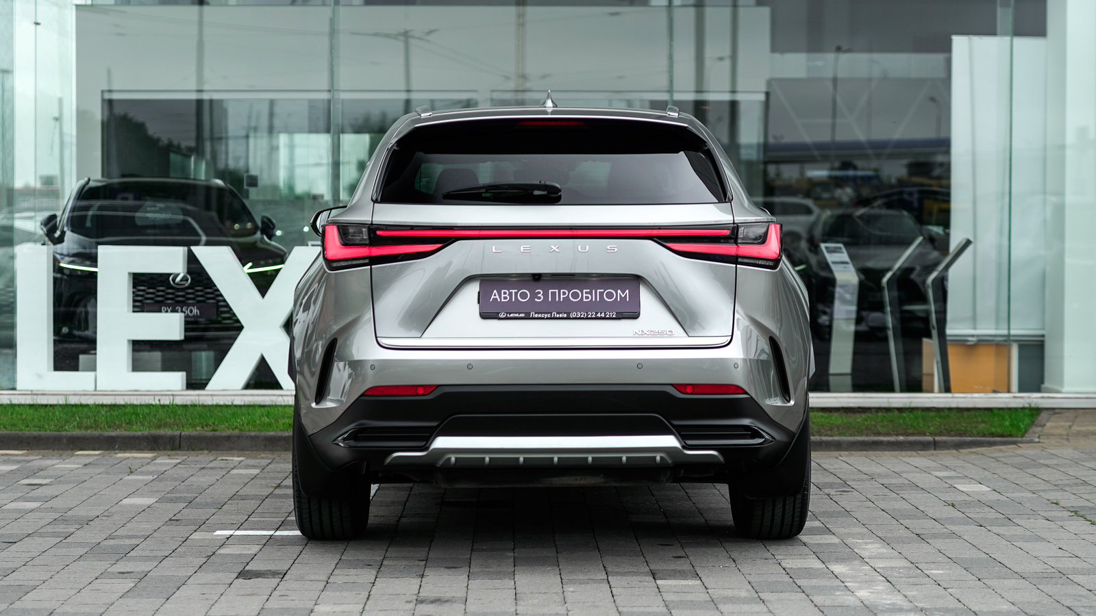 Lexus NX 2021 року з пробігом 163950 км, Універсал, Лексус Львів, м.Львів - 1597750 ГРН | Фото № 4