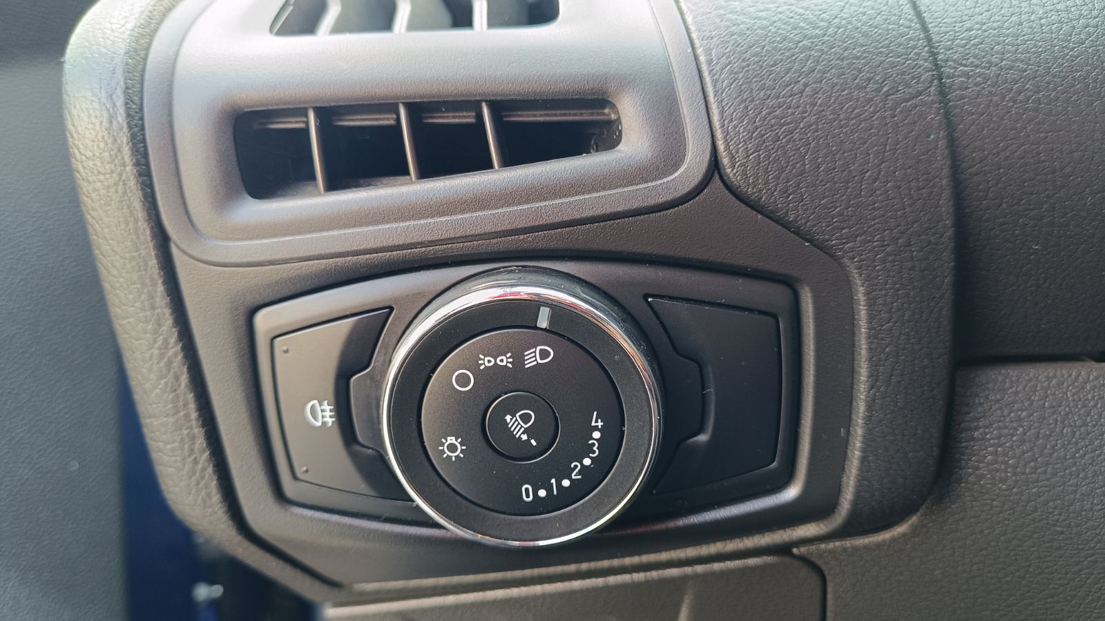 Інші авто FORD FOCUS 2014 року з пробігом 94713 км, Седан, Тойота Центр Київ «ВІДІ Аеропорт», м.Київ - 260000 ГРН | Фото № 15
