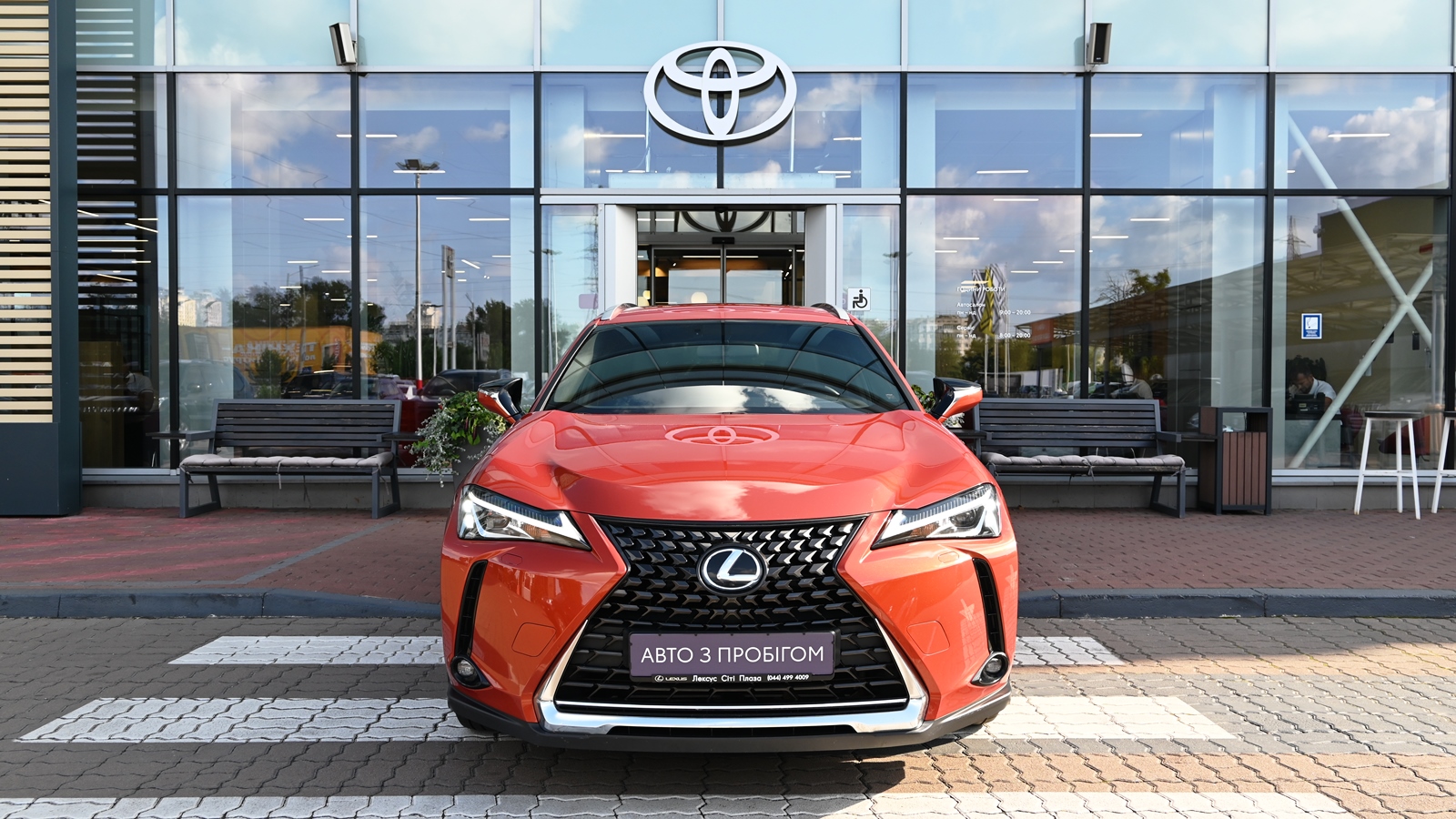 Lexus UX 2018 року з пробігом 72985 км, Хетчбек, Тойота Центр Київ "Сіті Плаза", м.Київ - 1114602 ГРН | Фото № 5