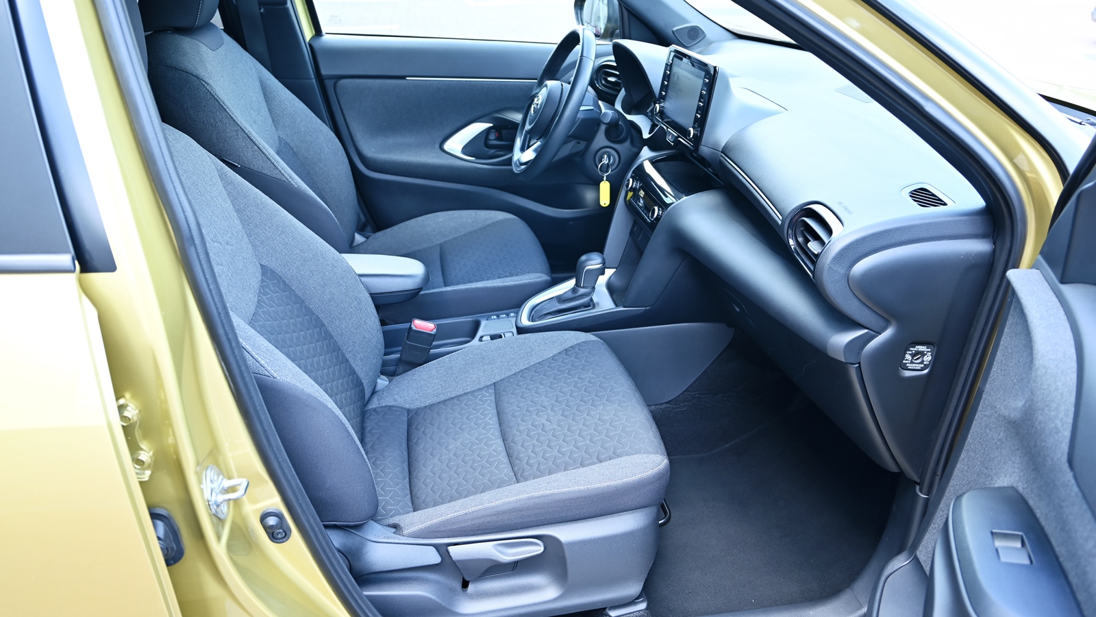 Toyota YARIS CROSS 2022 року з пробігом 44454 км, Хетчбек, Тойота Центр Київ "Сіті Плаза", м.Київ - 1072500 ГРН | Фото № 6