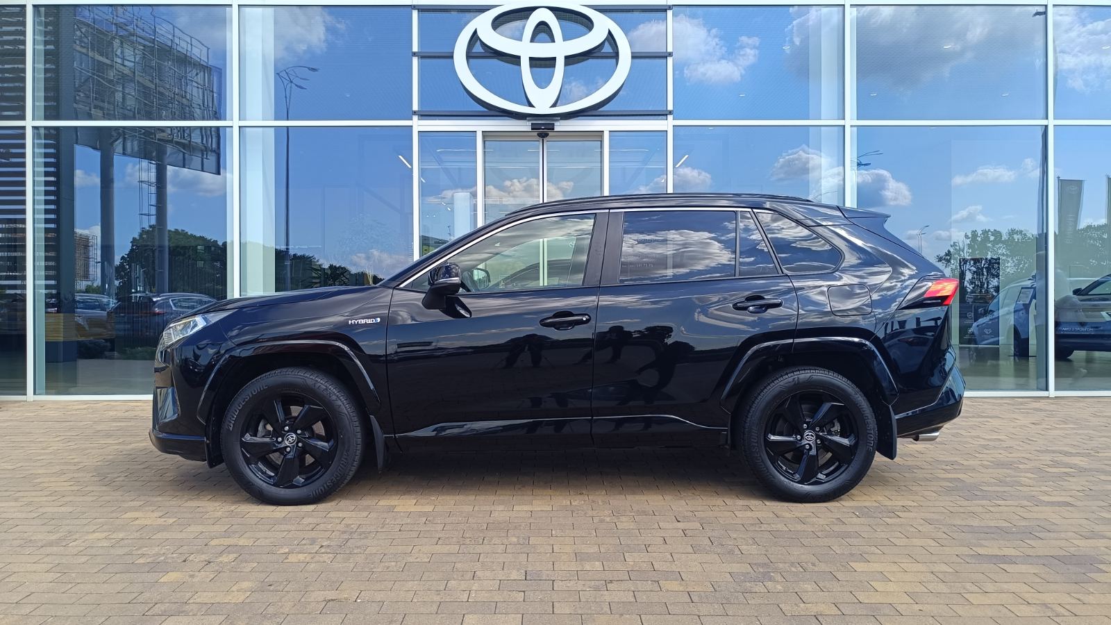 Toyota RAV4 2020 року з пробігом 103700 км, Універсал, Тойота Центр Київ «ВІДІ Аеропорт», м.Київ - 1395000 ГРН | Фото № 3