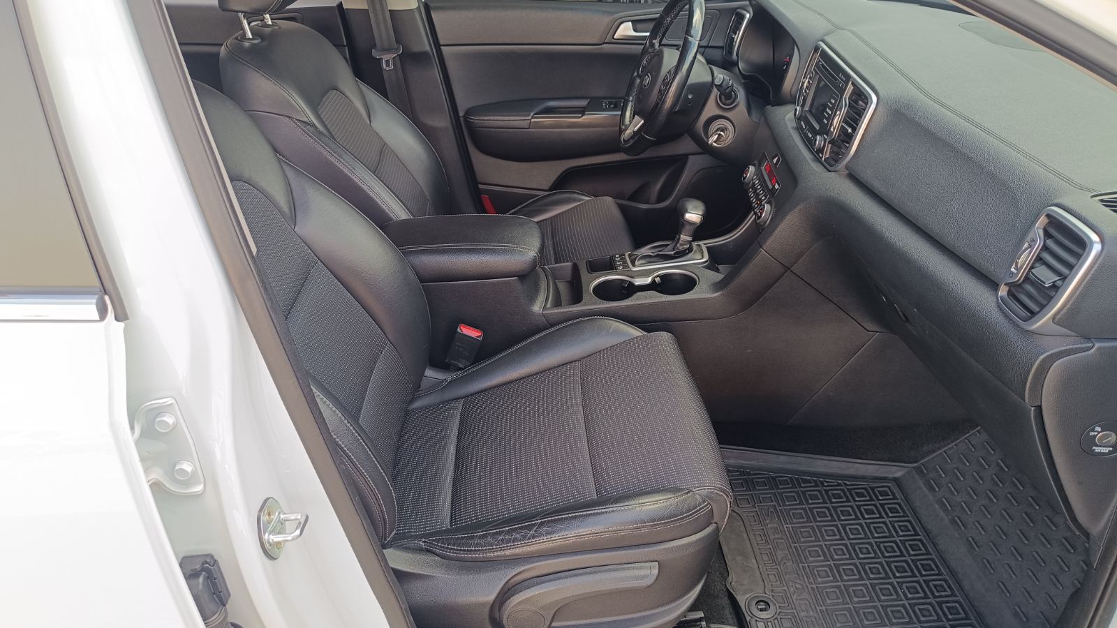 Інші авто KIA SPORTAGE 2017 року з пробігом 134188 км, Універсал, Тойота Центр Київ «ВІДІ Аеропорт», м.Київ - 730000 ГРН | Фото № 6