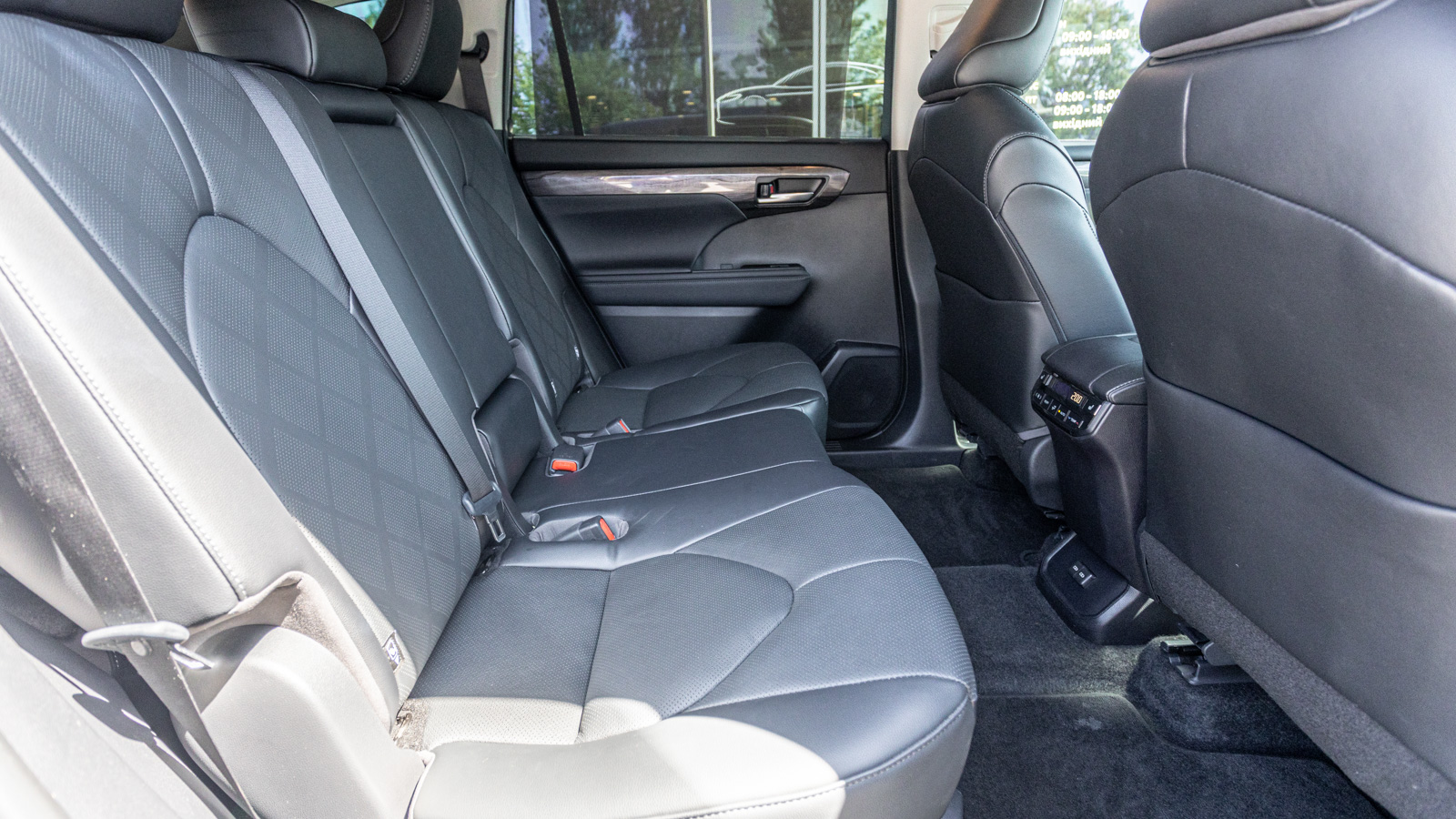 Toyota HIGHLANDER 2023 року з пробігом 29725 км, Універсал, Тойота Центр Дніпро "Алмаз Мотор" на Запорізькому шосе, м.Дніпро - 2790000 ГРН | Фото № 7